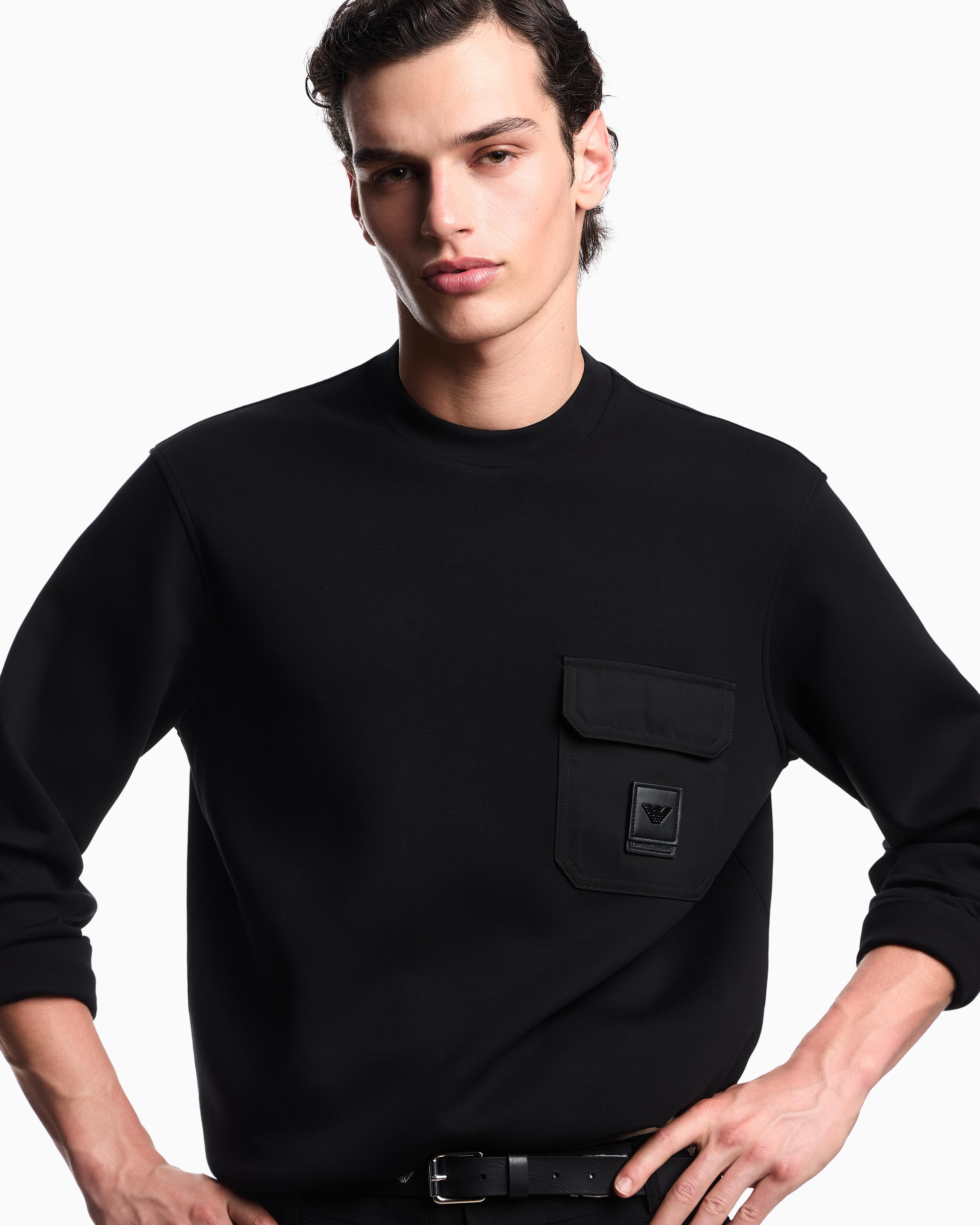 Emporio Armani Emporıo Armani Erkek Regular Fit Yuvarlak Yakalı Cep Detaylı Uzun Kollu Siyah Sweatshirt EM002925 AF10013-UC001