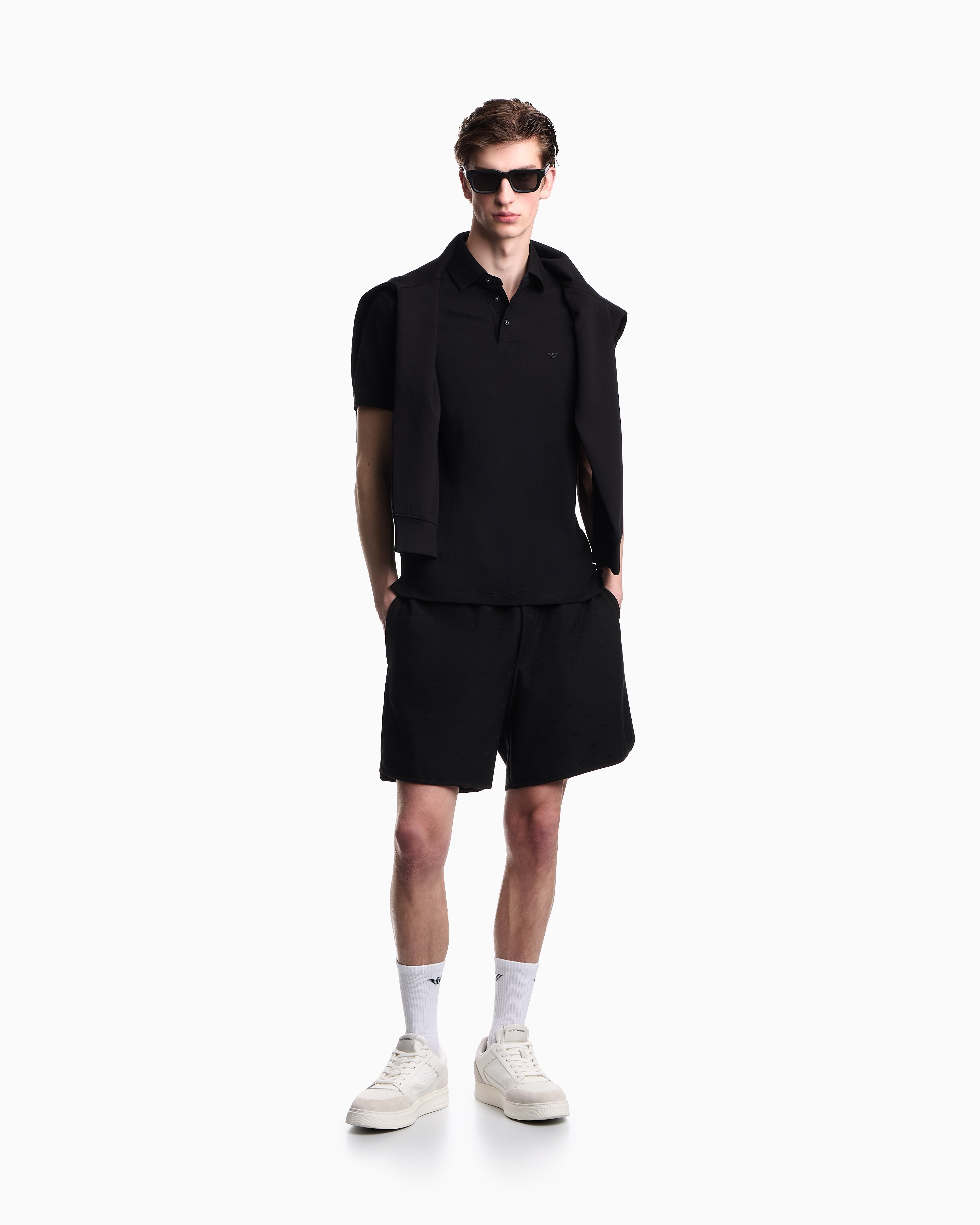 Emporio Armani Emporıo Armani Erkek Regular Fit Pamuklu Mikro Kartal Desenli Beli Lastikli Siyah Şort EM004865 AF13700-FC322
