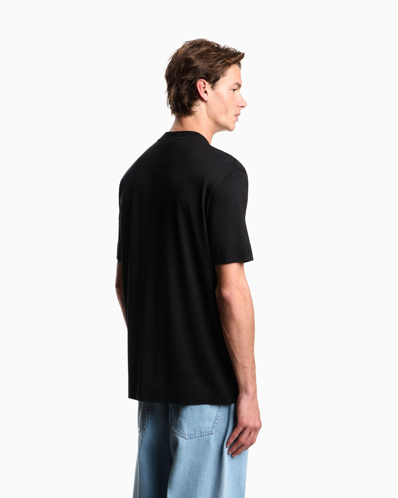 Emporio Armani Emporıo Armani Erkek Regular Fit Yumuşak Dokulu Kabartmalı Pamuklu Yuvarlak Yakalı Kısa Kollu Siyah T-Shirt EM004520 AF13747-UC001