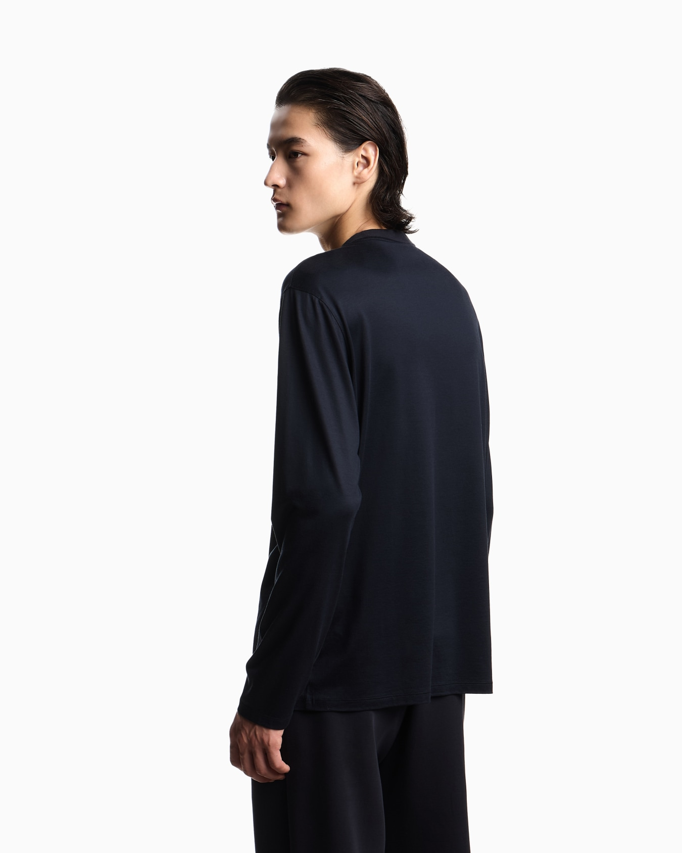 Emporio Armani Emporıo Armani Erkek Slim Fit Bisiklet Yakalı Uzun Kollu Lacivert Sweatshirt EM004591 AF13747-UB118
