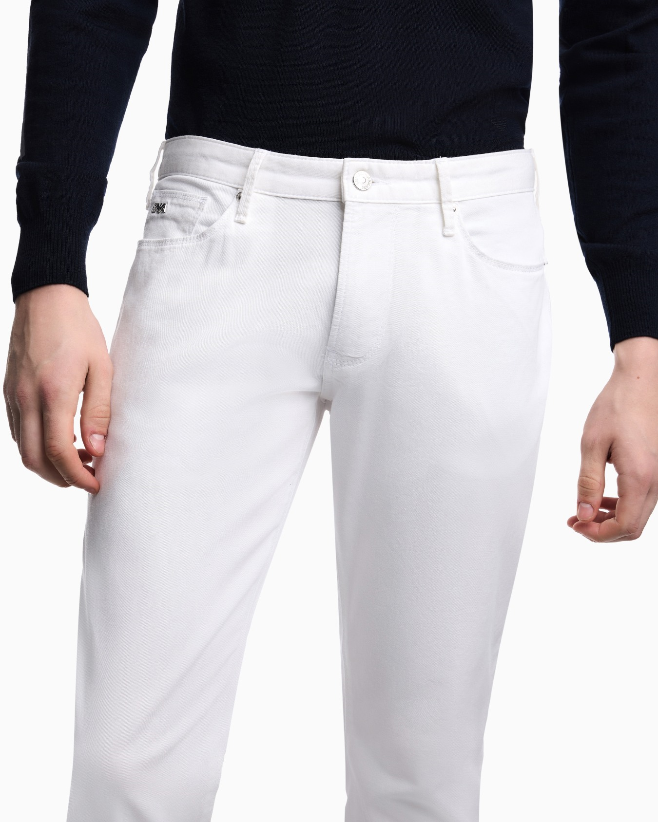Emporio Armani Emporıo Armani Erkek Slim Fit Pamuklu Dar Paça Deri Logo Etiketli Beyaz Jeans EM000121 AF22611-U0003