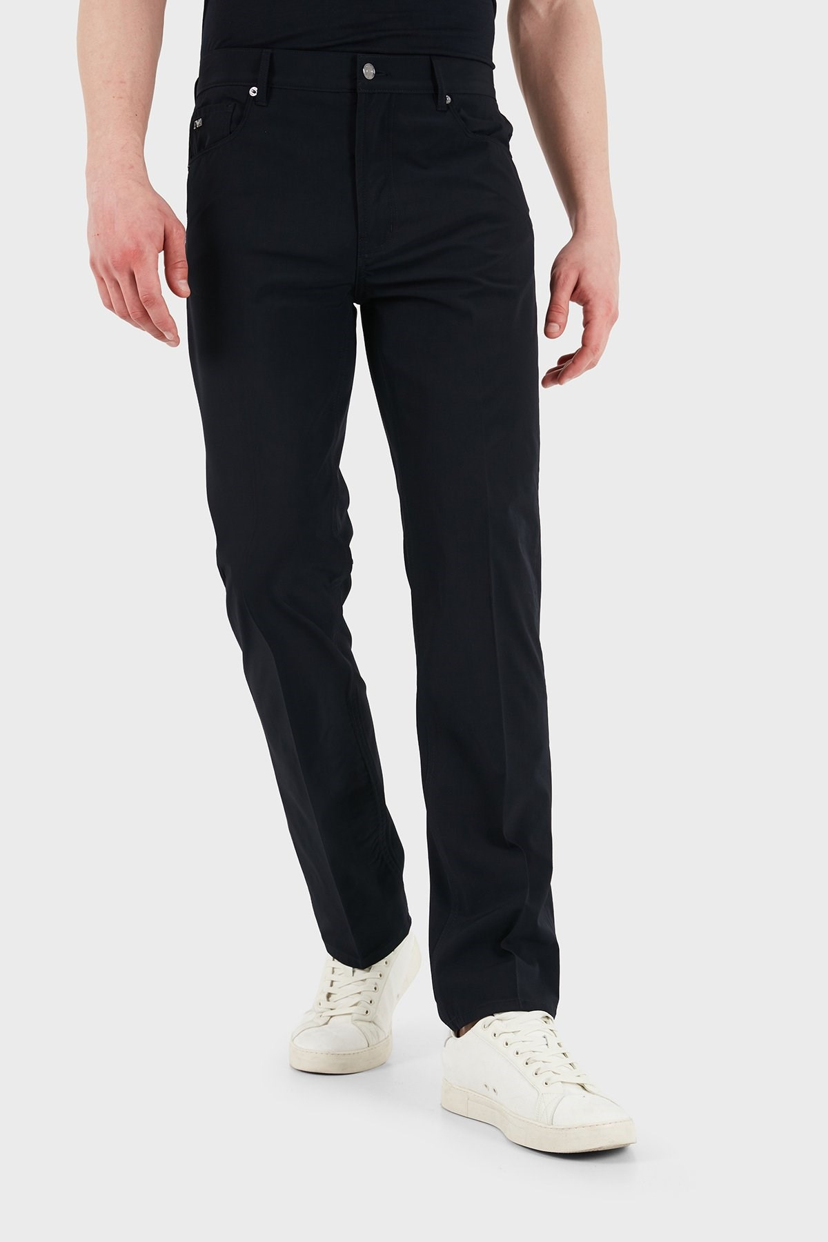 Emporio Armani Emporıo Armani Erkek Straight Fit Düz Paça Denim Lacivert Pantolon EM000763 AF21368-UB118