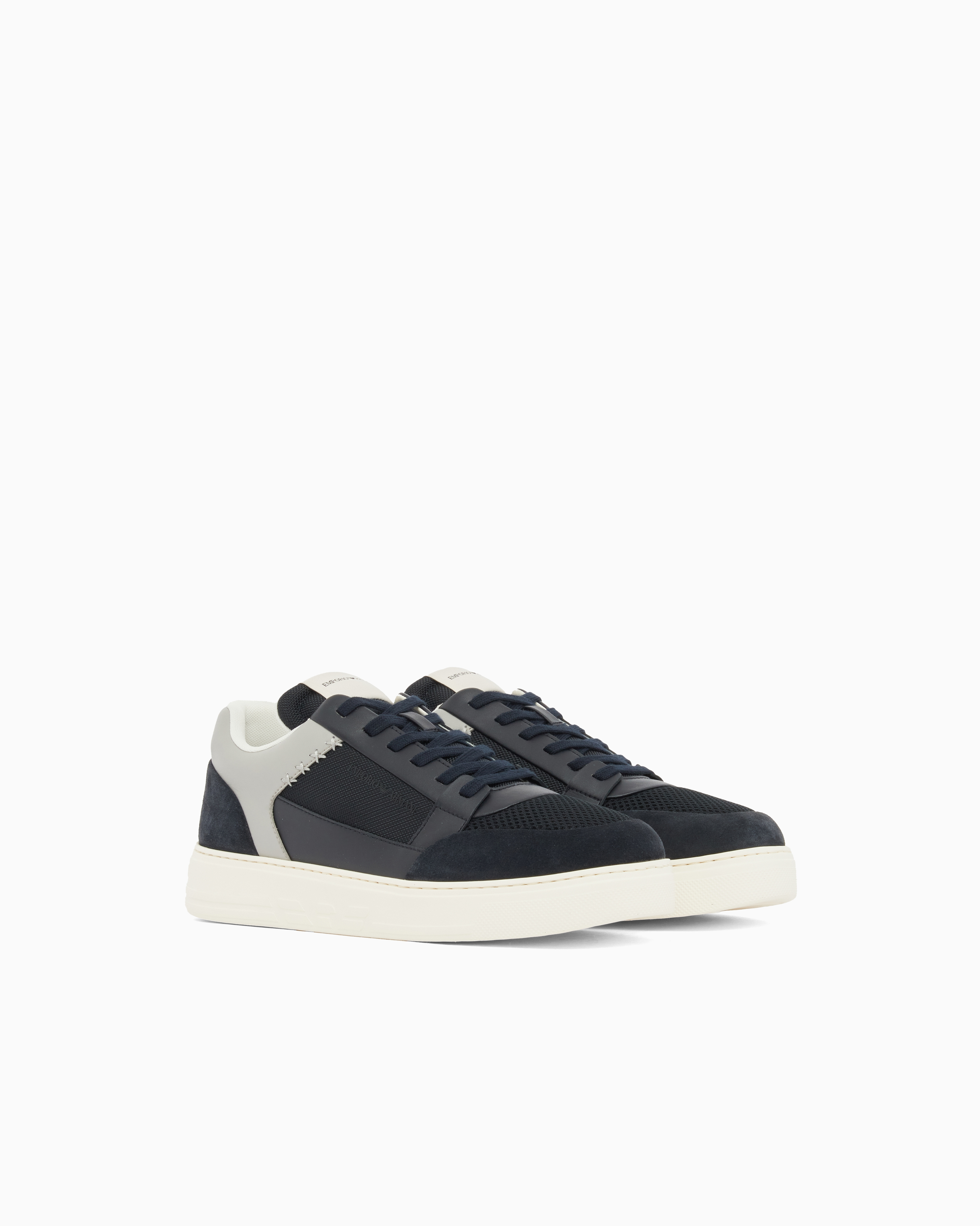 Emporio Armani Emporıo Armani Erkek Süet Ve File Detaylar Bağcıklı Kauçuk Taban Lacivert Sneaker EM004836 AF24321-MB617