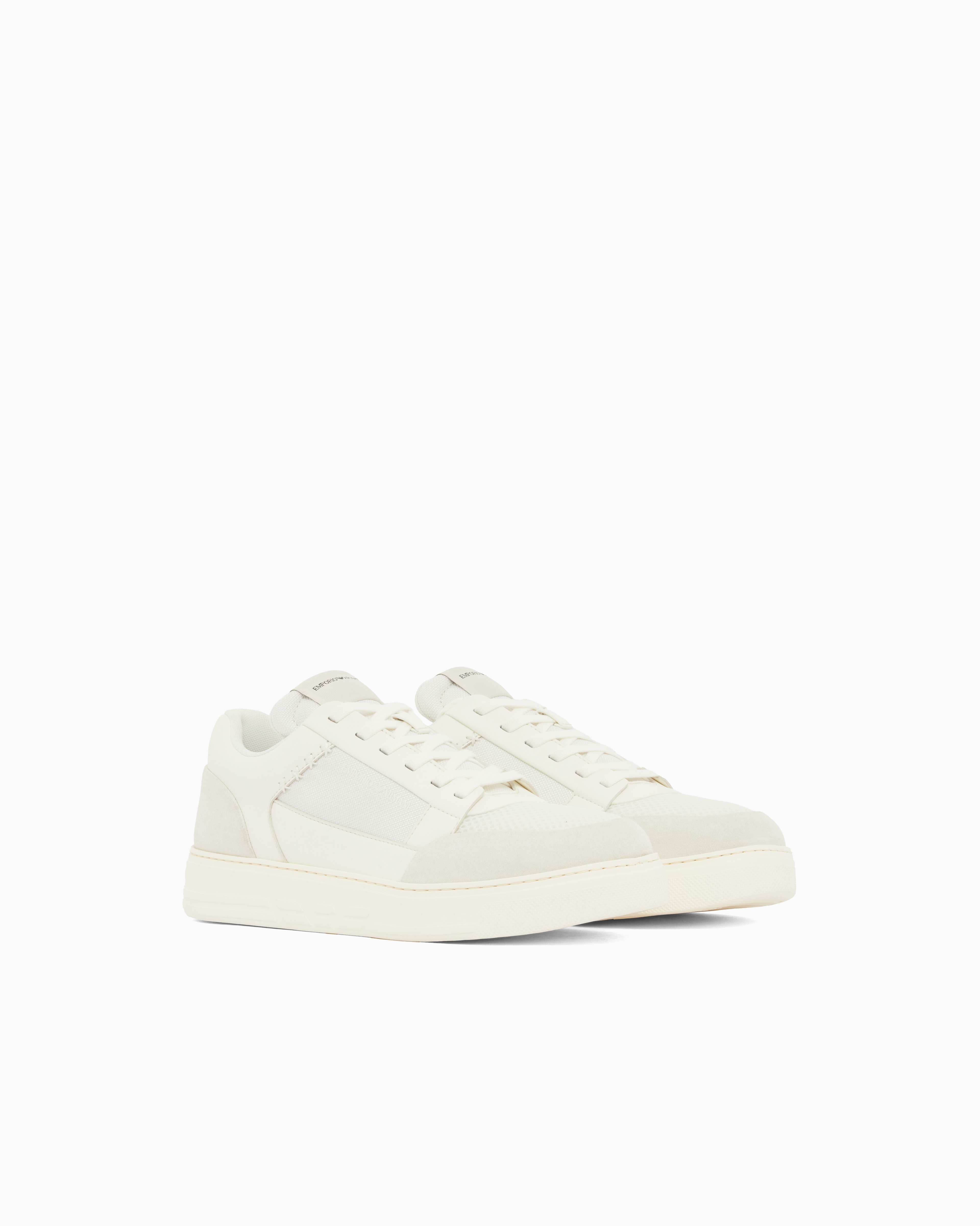 Emporio Armani Emporıo Armani Erkek Süet Ve File Detaylar Bağcıklı Kauçuk Taban Beyaz Sneaker EM004836 AF24321-M0360