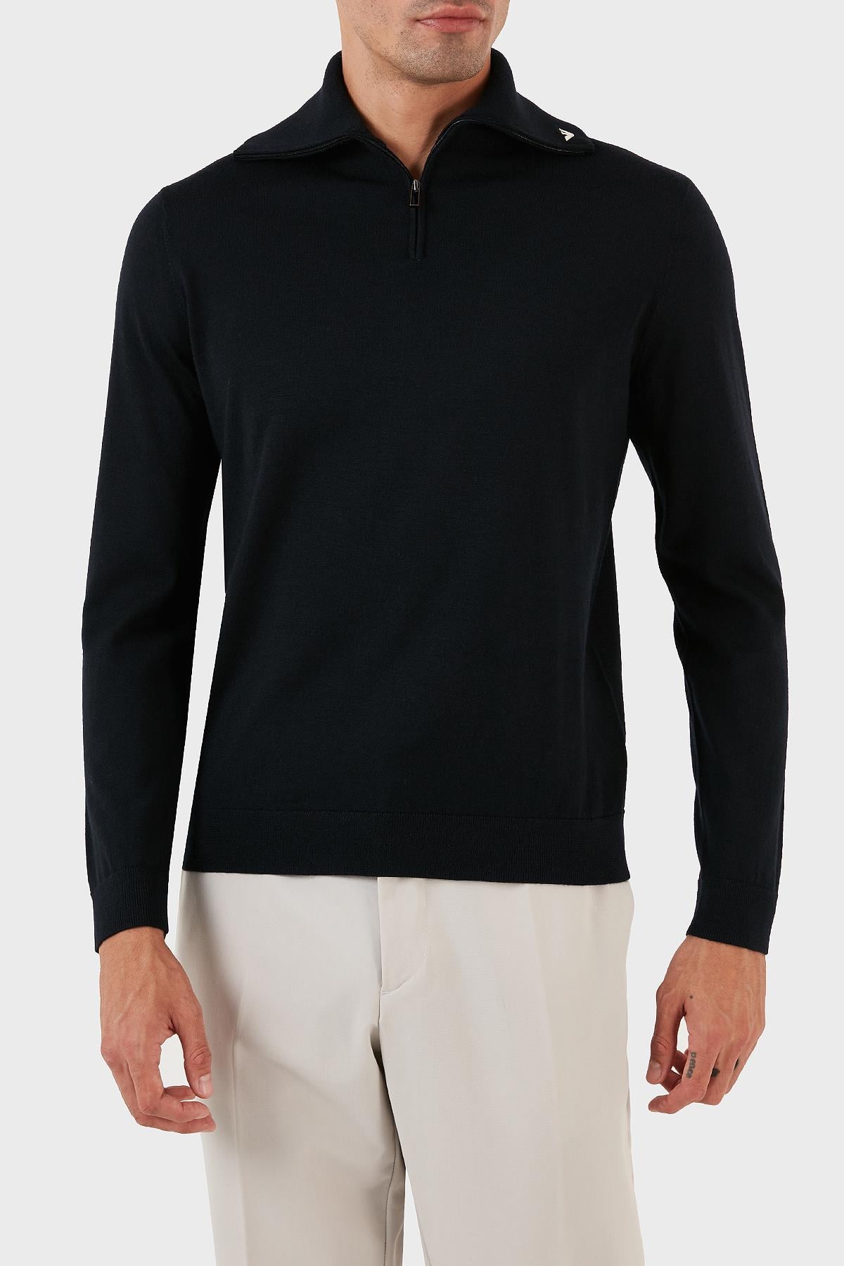 Emporio Armani Emporıo Armani Erkek Uzun Kollu Dik Yakalı Logolu Lacivert Kazak 6R1MXF 1MNFZ-F904
