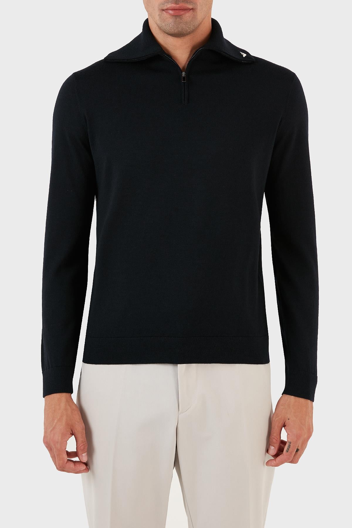 Emporio Armani Emporıo Armani Erkek Uzun Kollu Dik Yakalı Logolu Lacivert Kazak 6R1MXF 1MNFZ-F904