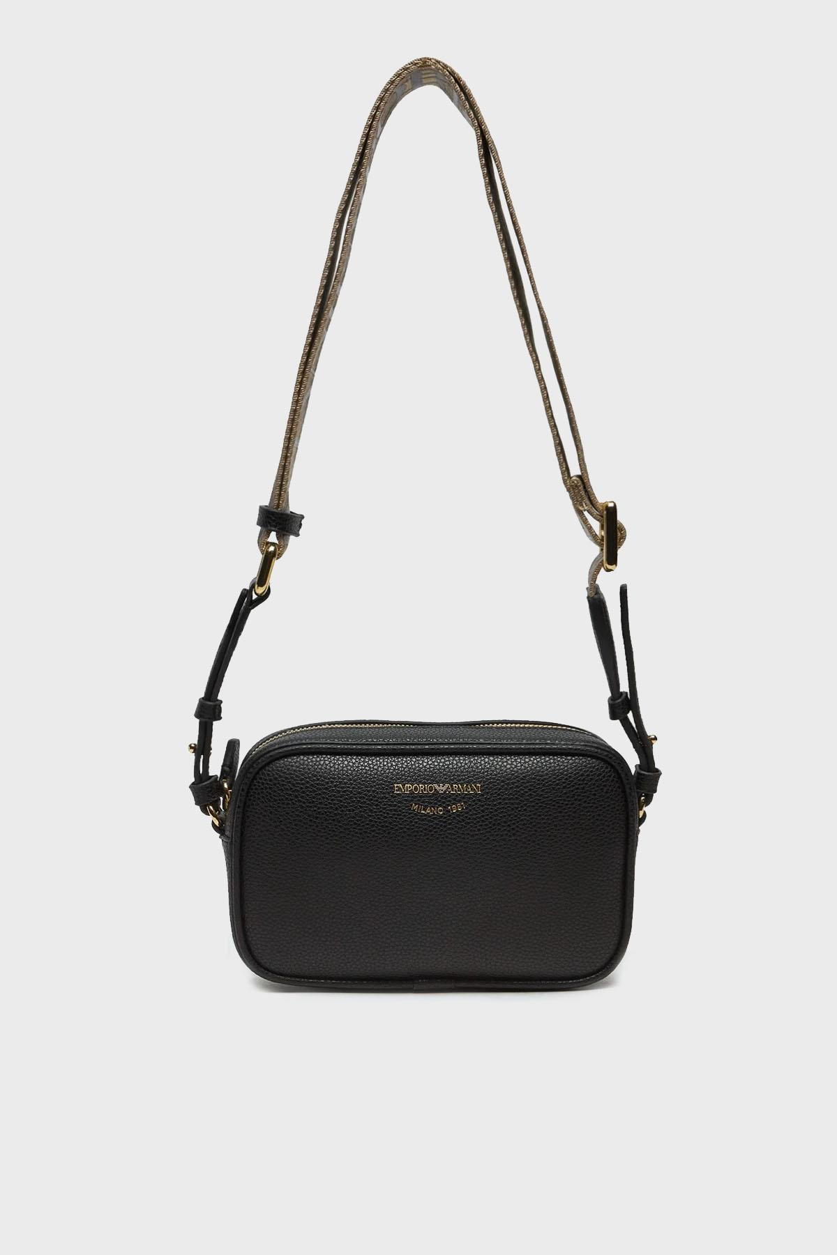 EMPORIO ARMANI Emporıo Armani Kadın Ayarlanabilir Omuz Askılı Fermuar Kapamalı Siyah Omuz Çantası EW000537 AF12103-MC032