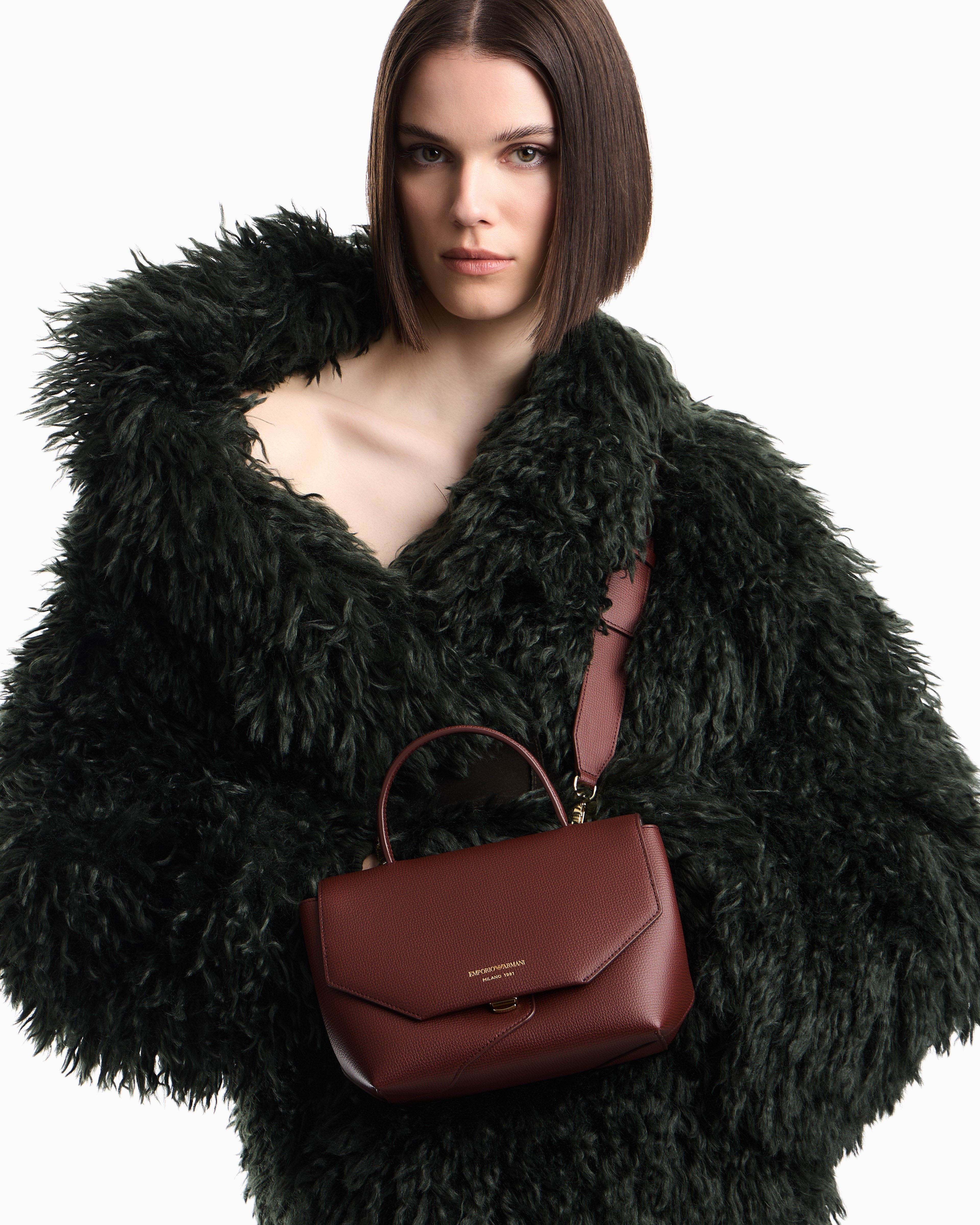 Emporio Armani Emporıo Armani Kadın Çıkarılabilir Uzun Askılı Deri Mini Gri El Çantası EW005672 AF29459-U6017