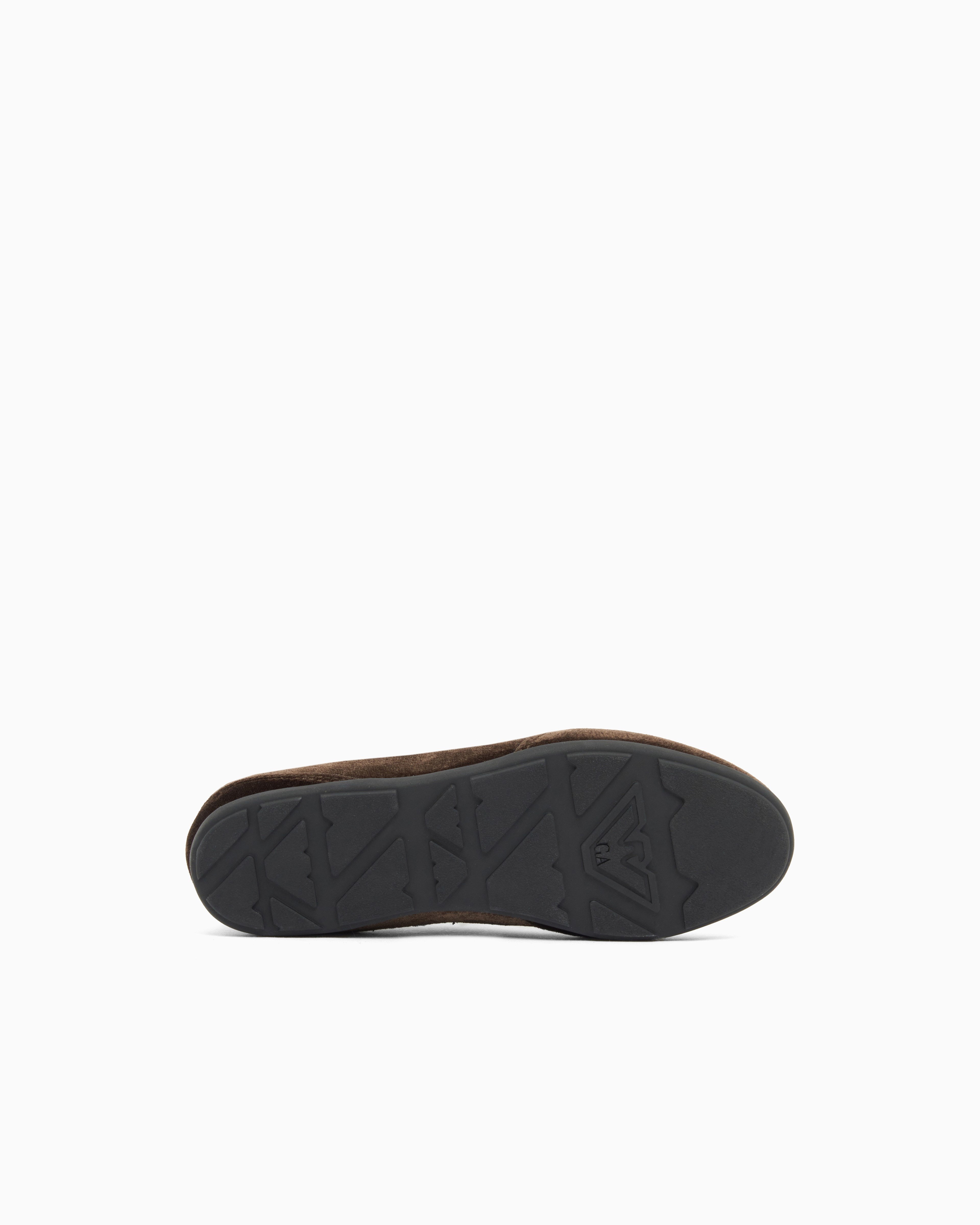 Emporio Armani Emporıo Armani Kadın Düşük Bilekli Logo Detaylı Kadife Kahverengi Sneaker EW005078 AF14380-U7001