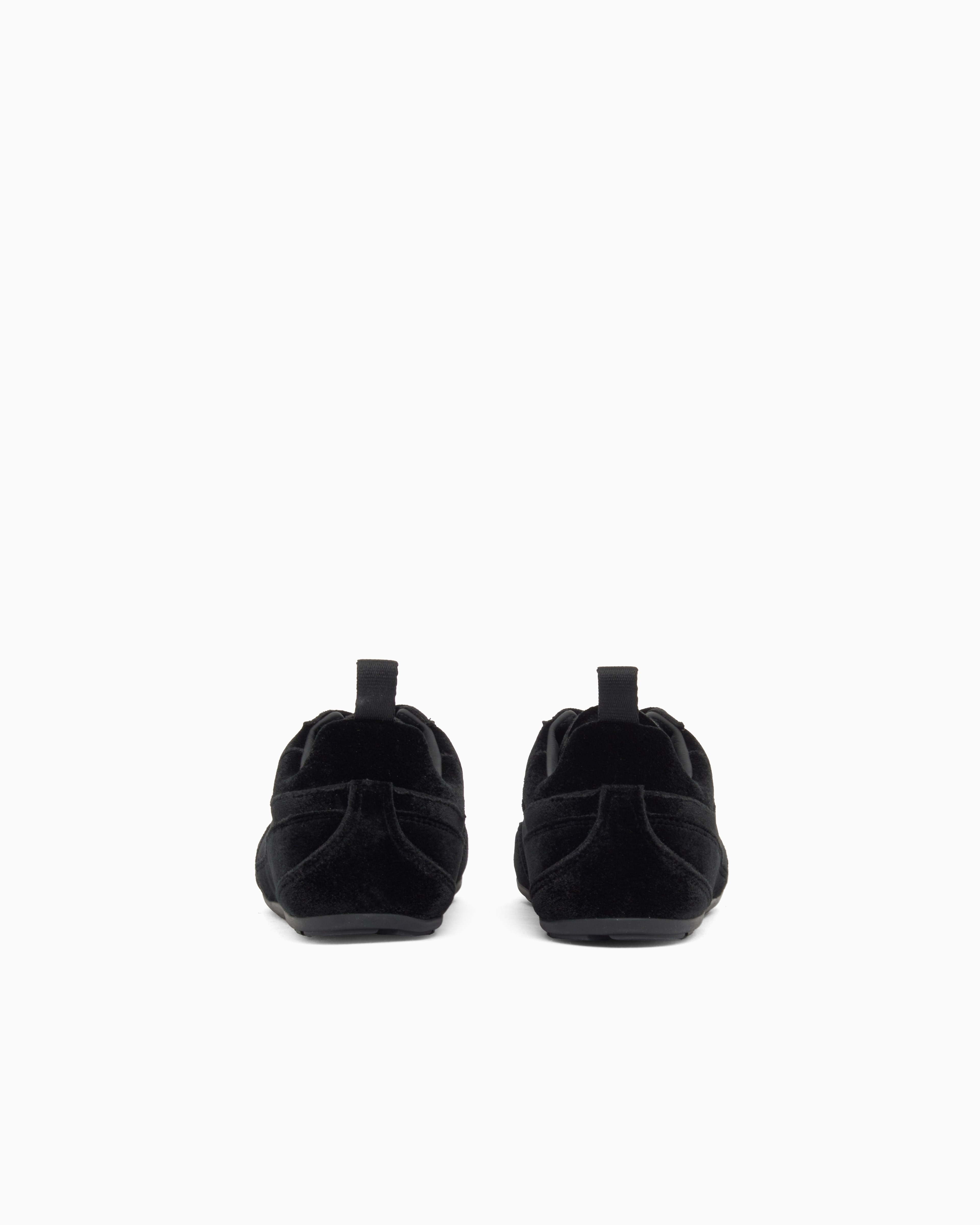 Emporio Armani Emporıo Armani Kadın Düşük Bilekli Logo Detaylı Kadife Siyah Sneaker EW005078 AF14380-UC001