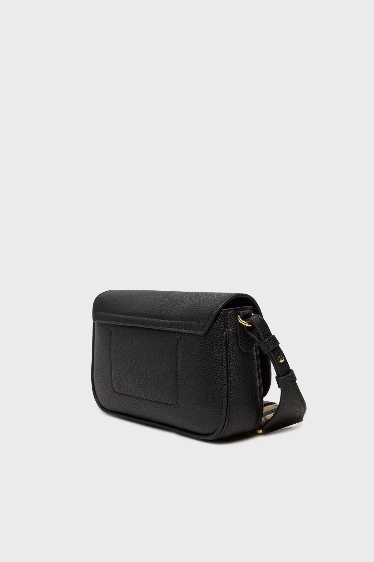 EMPORIO ARMANI Emporıo Armani Kadın Fermuar Kapamalı Ayarlanabilir Omuz Askılı Deri Siyah Omuz Çantası EW000538 AF12103-MC032