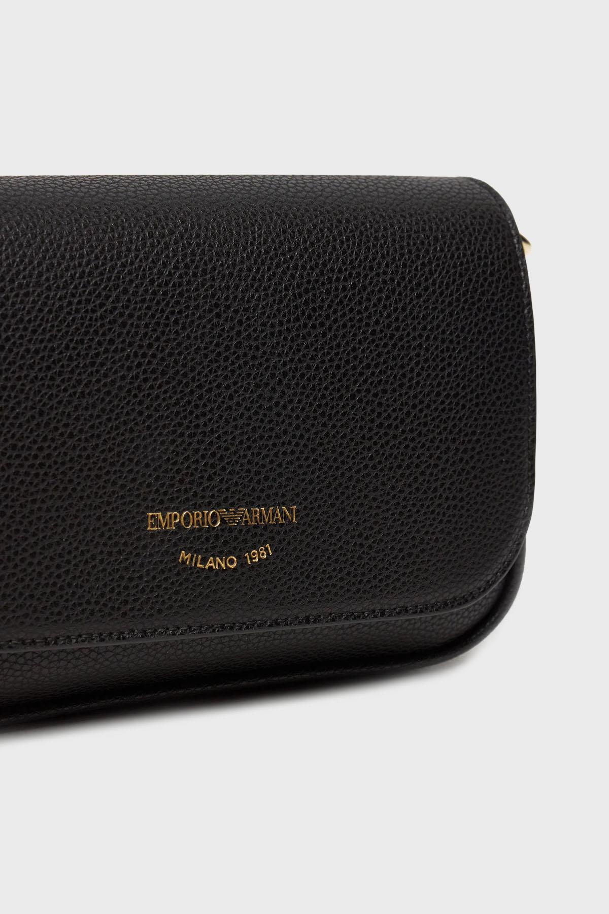 EMPORIO ARMANI Emporıo Armani Kadın Fermuar Kapamalı Ayarlanabilir Omuz Askılı Deri Siyah Omuz Çantası EW000538 AF12103-MC032