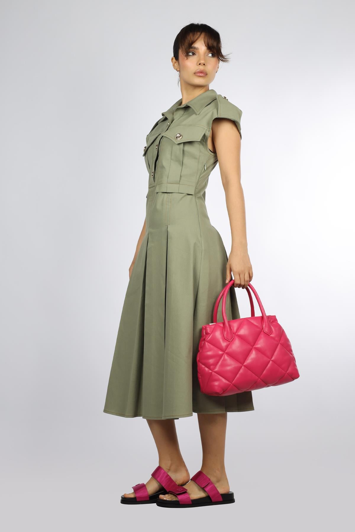 Emporio Armani Emporıo Armani Kadın Logolu Düz Tabanlı Rahat Günlük Kullanım Pembe Terlik X3P838 XD410-00780