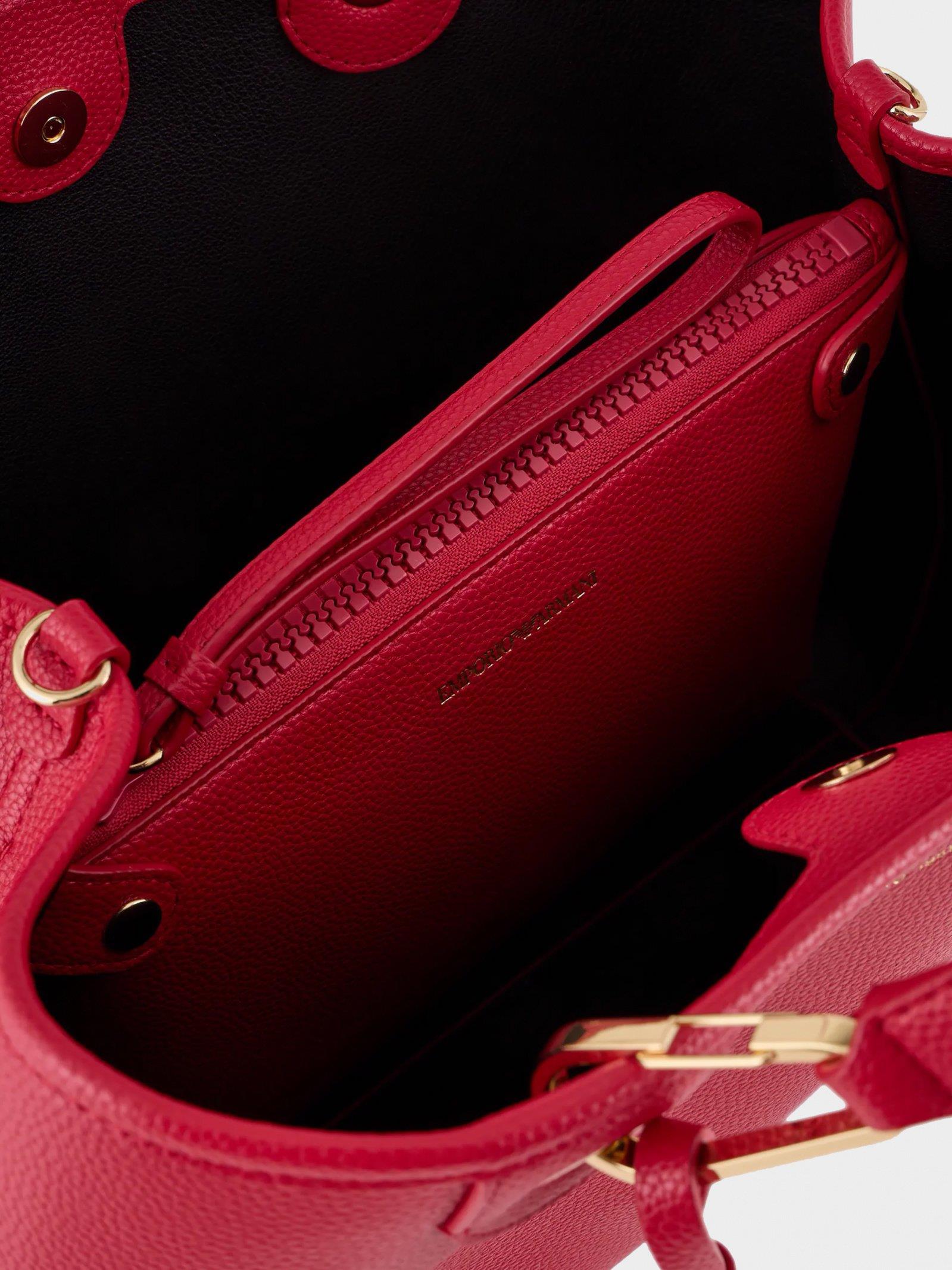 Emporio Armani Emporıo Armani Kadın Logolu Ayarlanabilir Askılıklı Deri Günlük Kullanım Kırmızı Omuz Çantası Y3D165 YFO5B-80533
