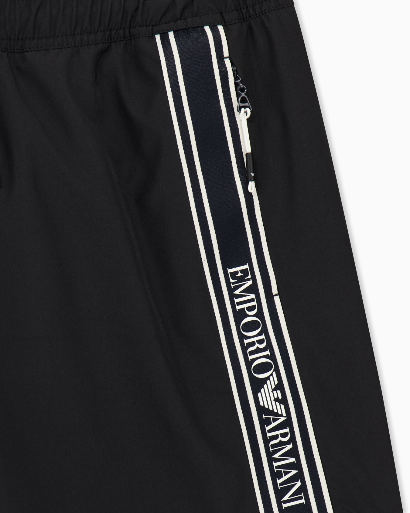 Emporio Armani Emporıo Body Erkek Lastikli Bağcıklı Bel Cep Kenarı Emporio Armani Yazı Desen Siyah Deniz Şortu EM000583 AF20426-UC001