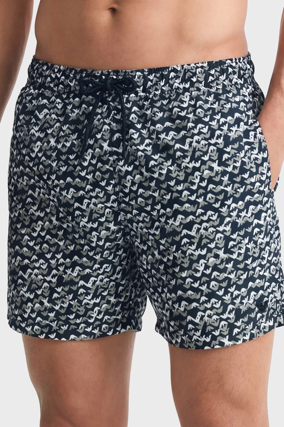 Emporio Armani Emporıo Body Erkek Tamamı Logo Desenler Kısa Boy Normal Bel Rahat Kesim Mavi Mayo EM000583 AF20440-FB356