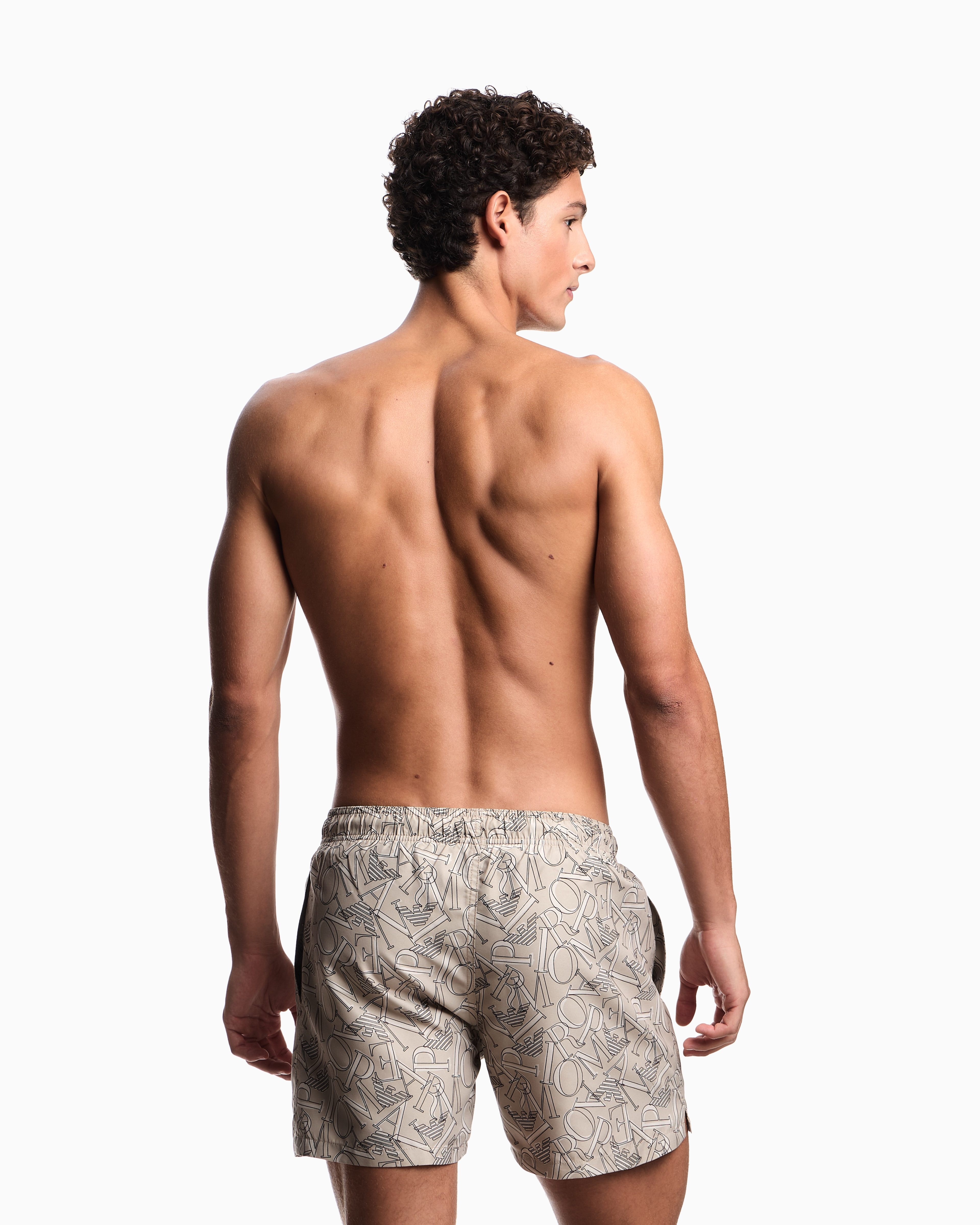 Emporio Armani Emporıo Body Erkek Tamamı Logo Desenler Kısa Boy Normal Bel Rahat Kesim Bej Mayo EM000583 AF20440-F6056