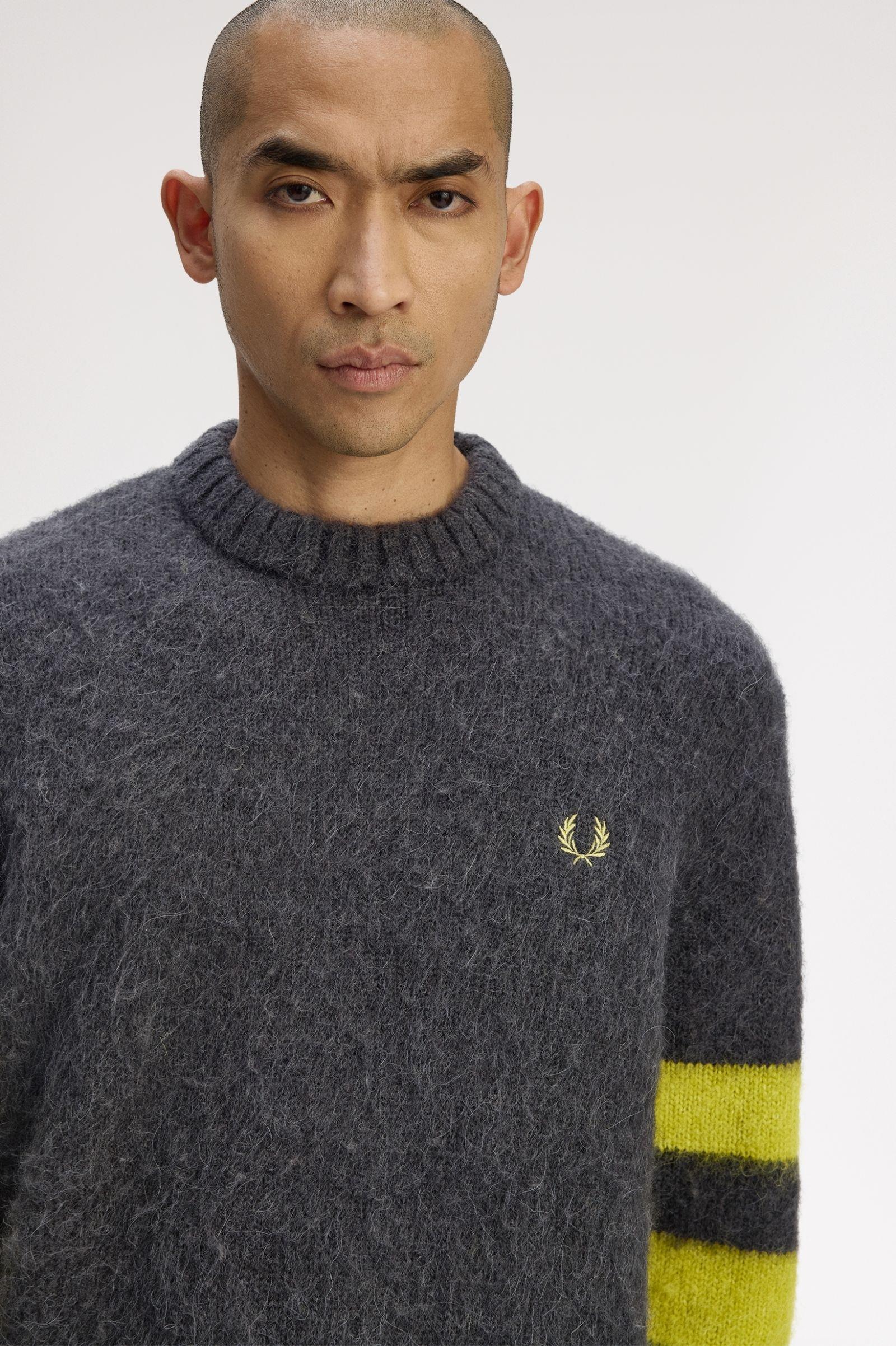 Fred Perry Fred Perry Erkek Bisiklet Yaka Uzun Kol Pamuklu Regular Fit Gri Hırka K1551-297