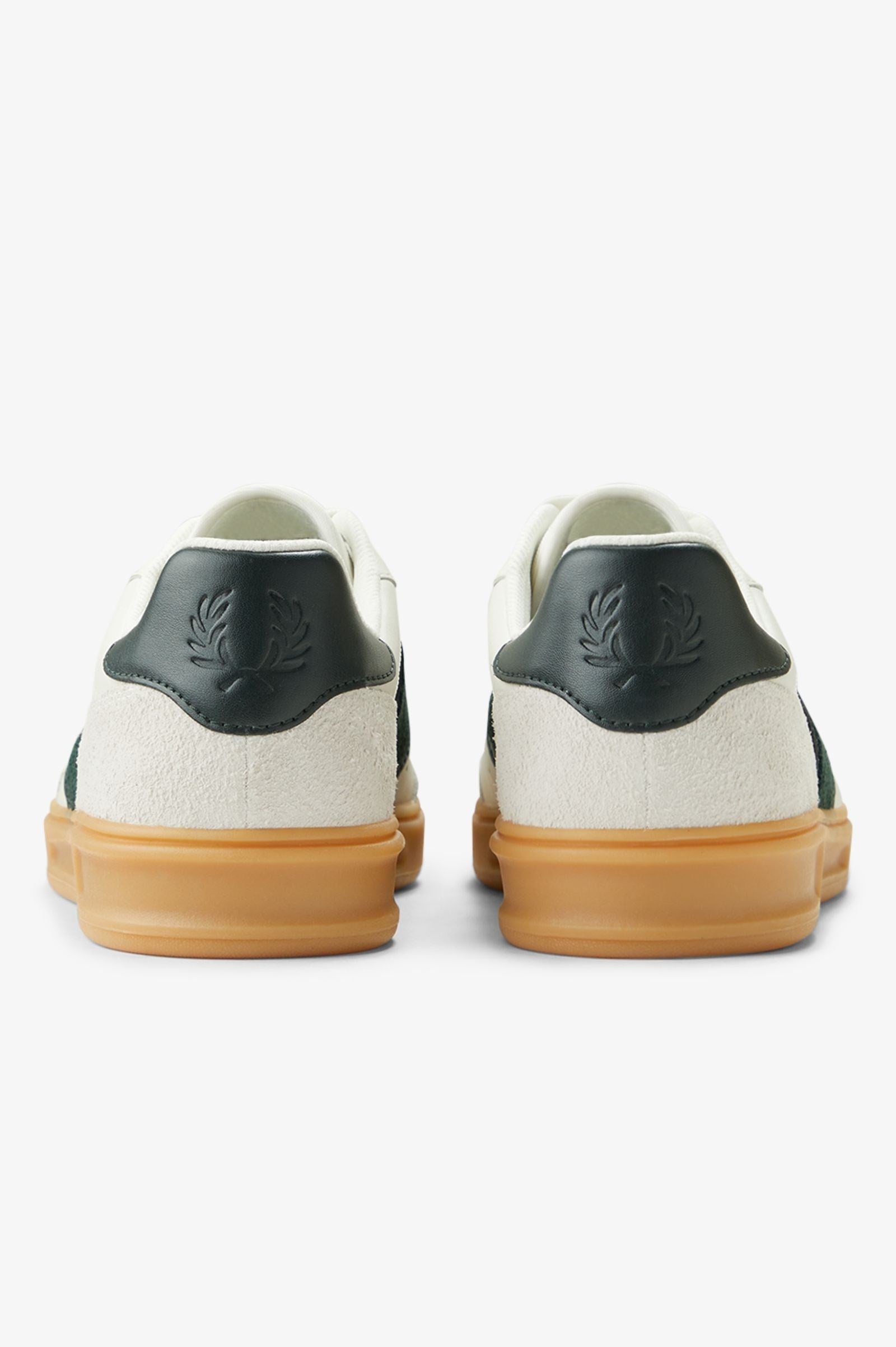Fred Perry Fred Perry Erkek Deri ve Süet Detaylı Logo İşlemeli Düşük Bilekli Ekru Sneaker B2323-760