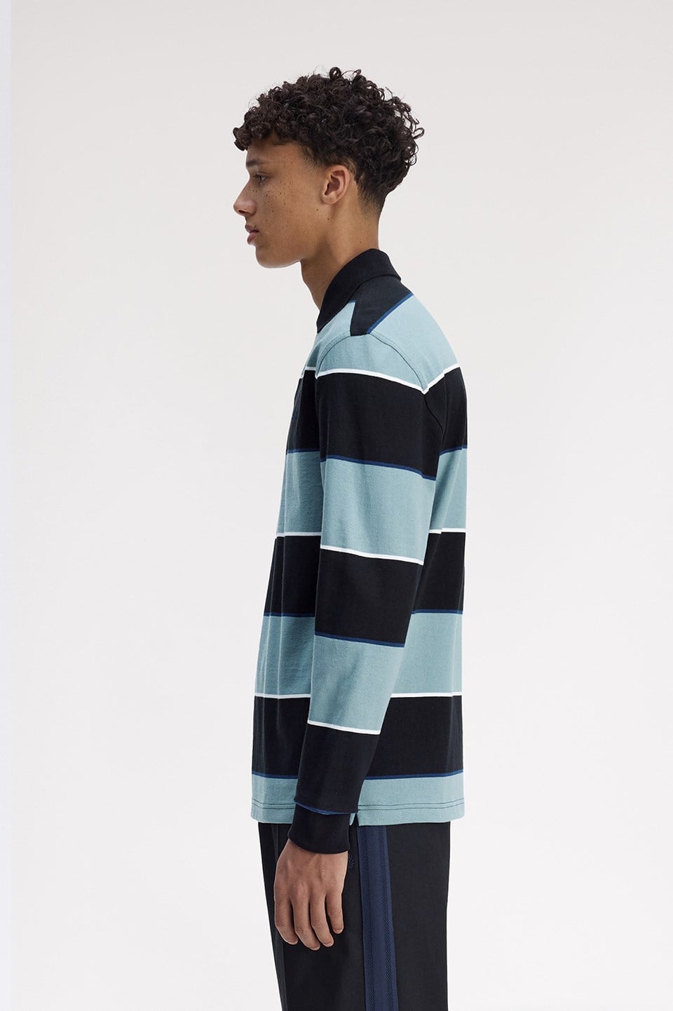 Fred Perry Fred Perry Erkek Kalın Pamuklu Jarse Kumaş Yatay Çizgi Desenli Uzun Kollu Lacivert Polo Yaka T-Shirt M1728-795