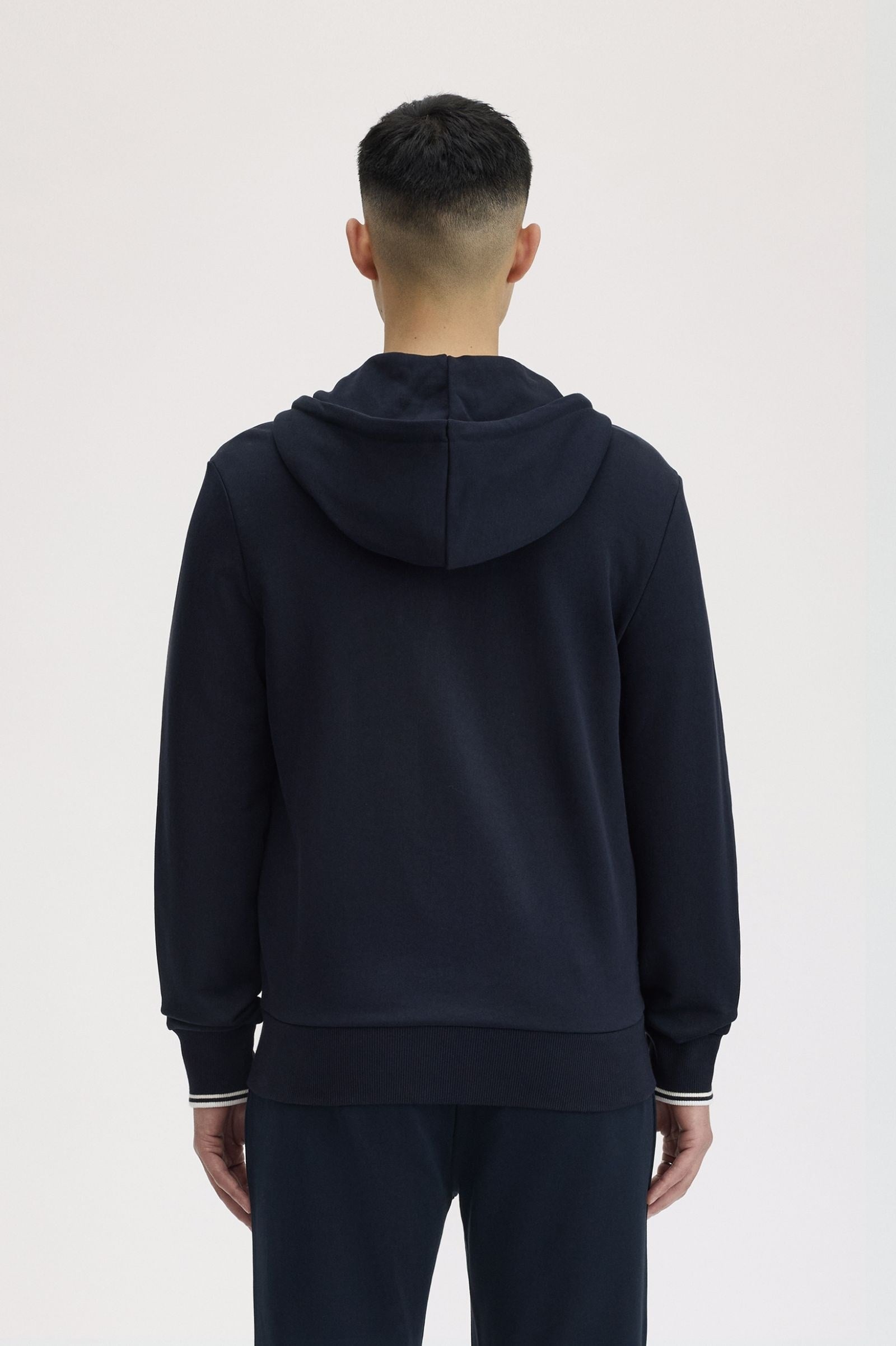 Fred Perry Fred Perry Erkek Kapüşonlu Yaka Fermuar Kapamalı Lacivert Sweatshirt J7536-795