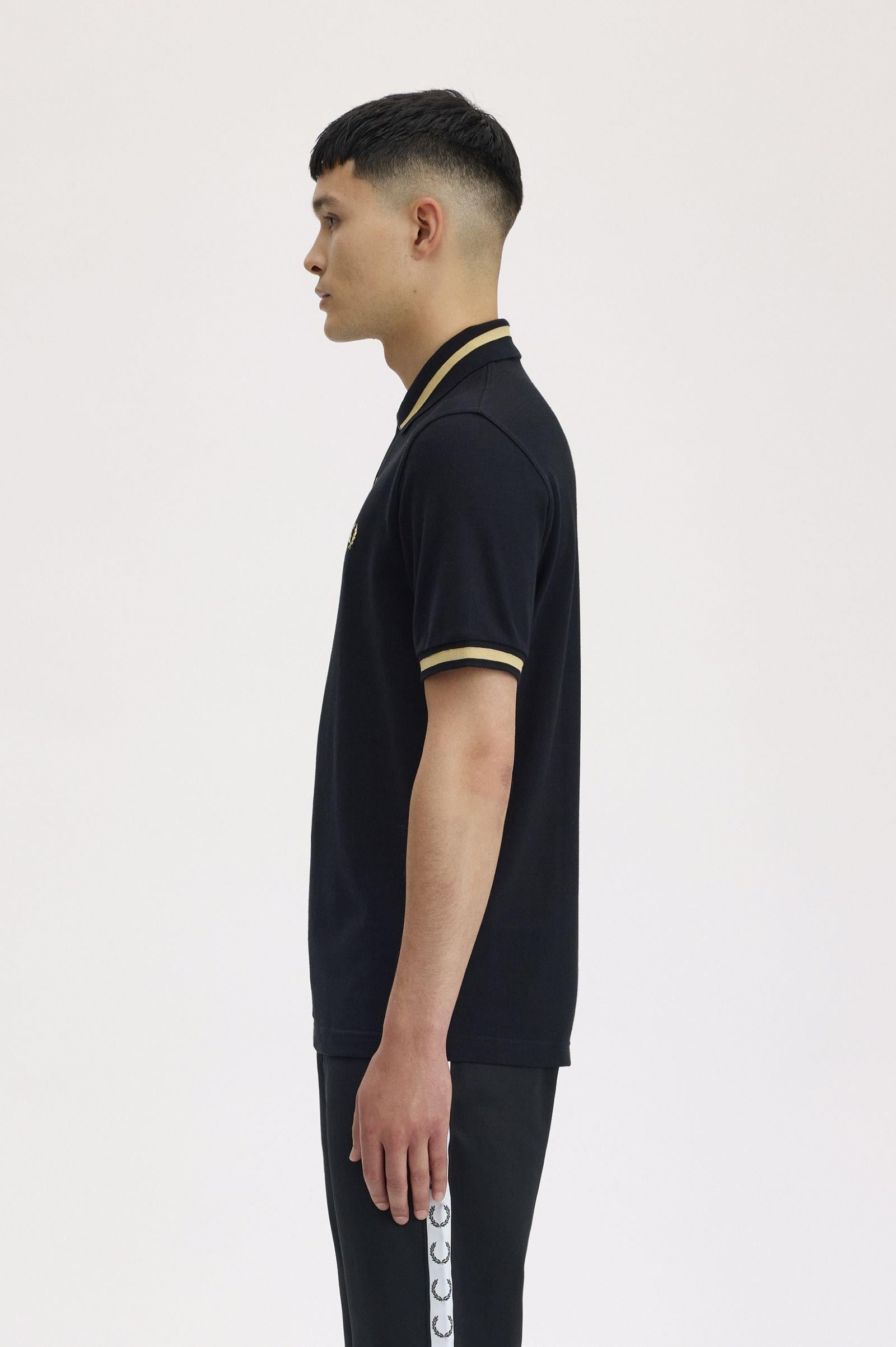 Fred Perry Fred Perry Erkek Kol ve Yaka Ucu Şerit Detaylı Kısa Kollu 157 Polo Yaka T-Shirt M2-157