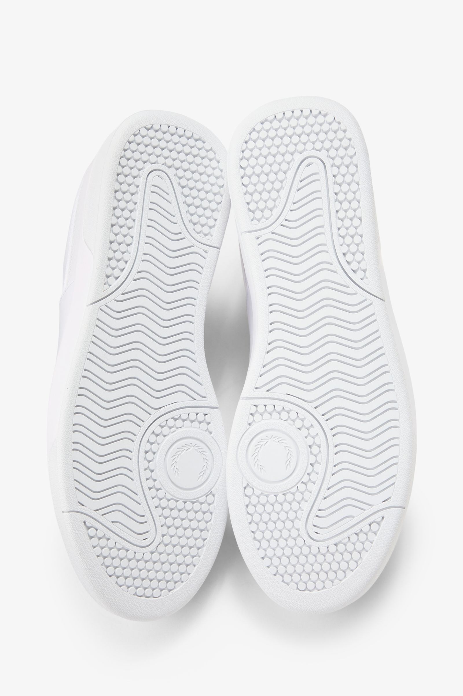 Fred Perry Fred Perry Erkek Logo Deseni İşlenmiş Deri Düşük Bilekli Beyaz Sneaker B2317-200