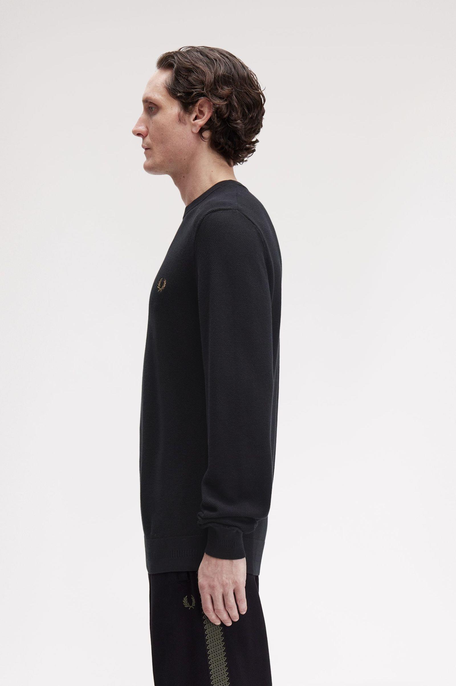 Fred Perry Fred Perry Erkek Logo İşlemeli Normal Kalıp Yuvarlak Yakalı %100 Pamuklu Uzun Kollu Siyah Sweatshirt K1309-102
