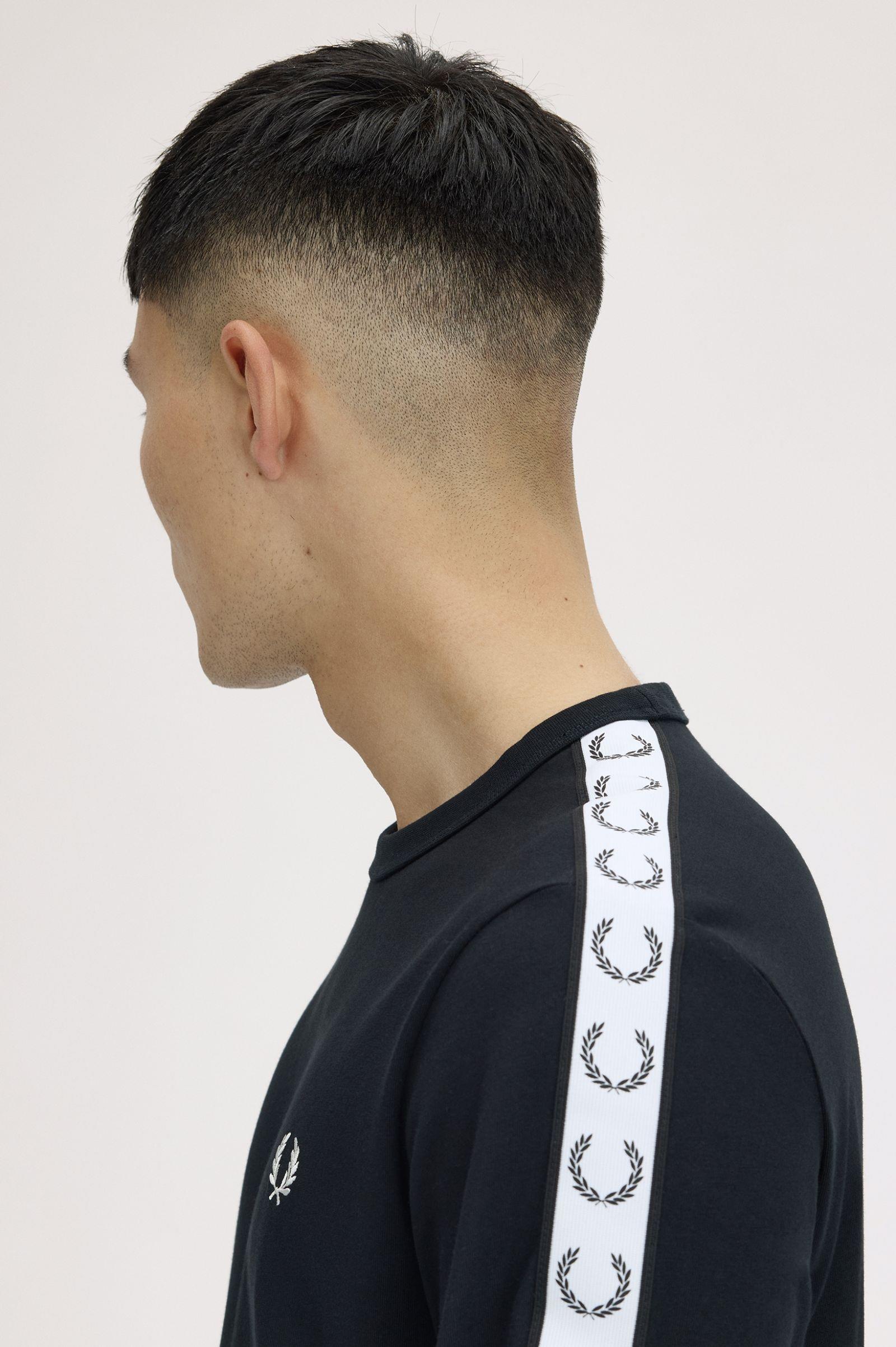 Fred Perry Fred Perry Erkek Normal Kalıp Yuvarlak Yakalı Kolu Şerit Çizgili %100 Pamuklu Siyah T-Shirt M4621-102