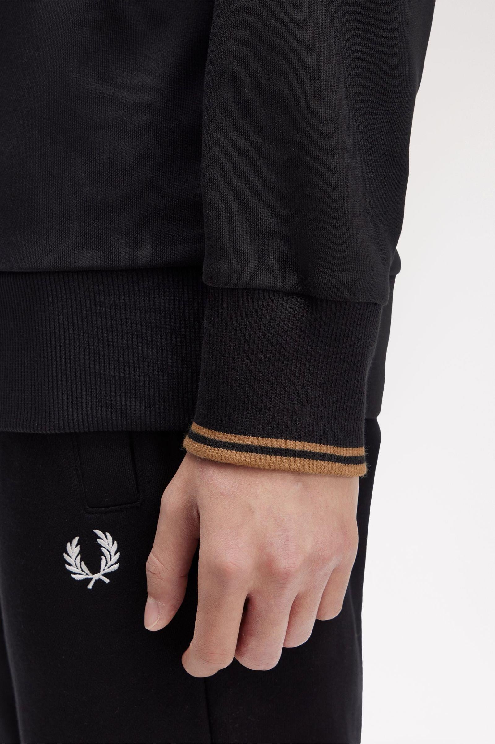 Fred Perry Fred Perry Erkek Normal Kalıp Yuvarlak Yakalı Logo İşlemeli Pamuk Karışımlı Uzun Kollu Siyah Sweatshirt M7535-S77