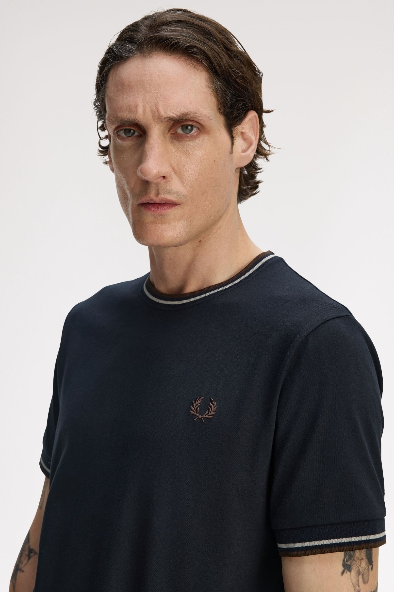Fred Perry Fred Perry Erkek Normal Kalıp Yuvarlak Yakalı Pamuklu Kısa Kollu Lacivert T-Shirt M1588V-52A
