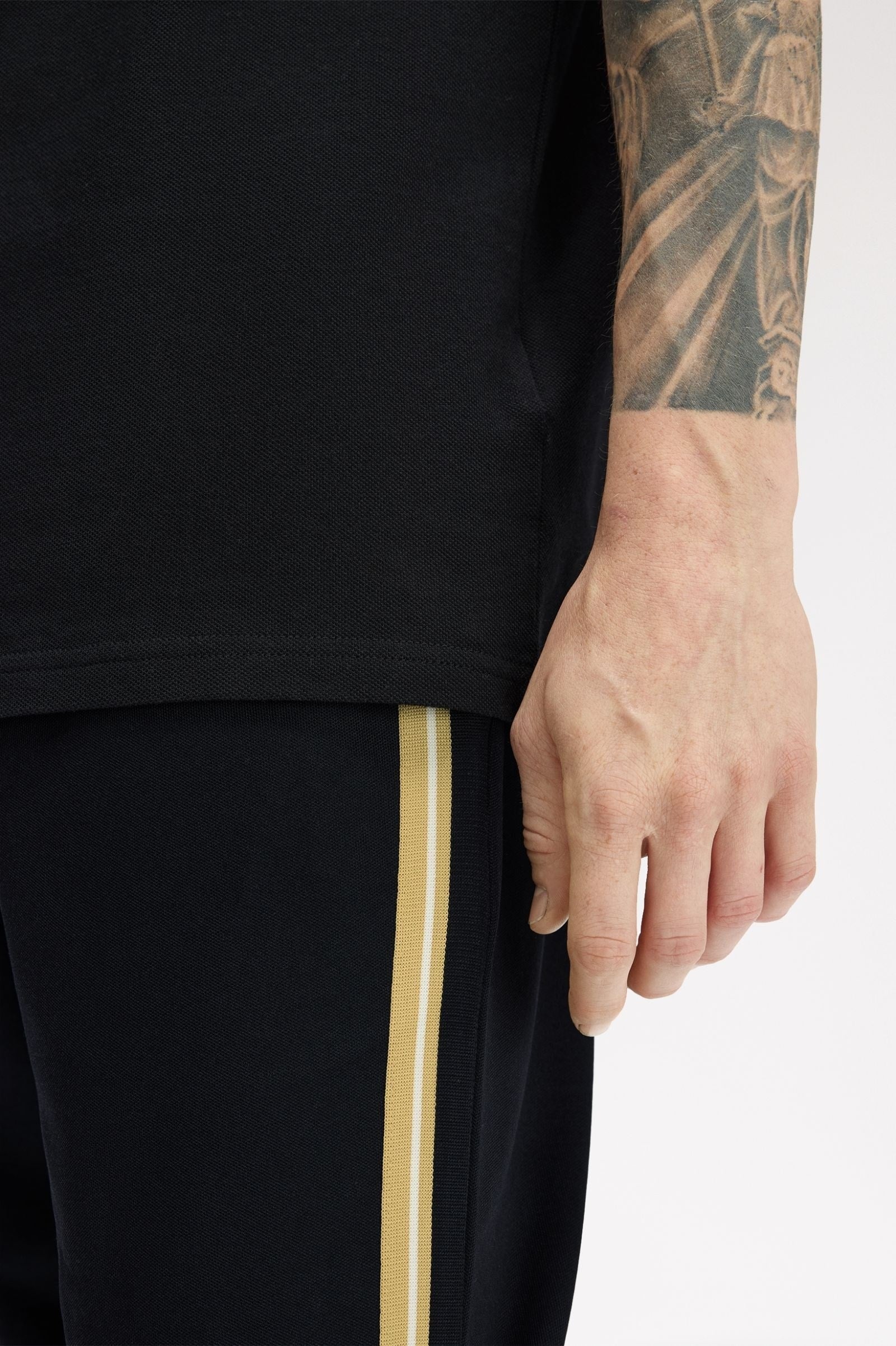 Fred Perry Fred Perry Erkek Normal Kesim Yanları Şerit Çizgili Havlu Kumaş Siyah Eşofman Altı T2303-90A