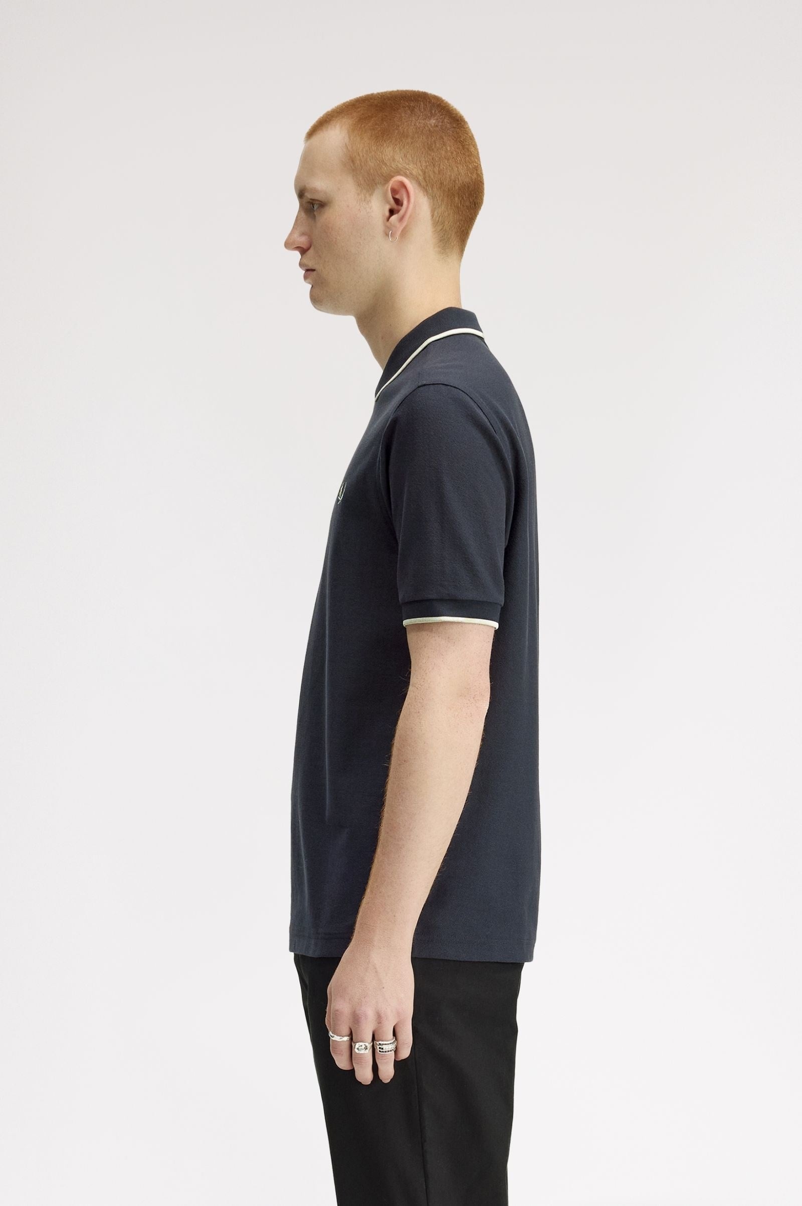 Fred Perry Fred Perry Erkek Normal Kesim Pamuklu Pike Kumaş Yarım Fermuarlı Kısa Kollu Lacivert Polo Yaka T-Shirt M2383-608