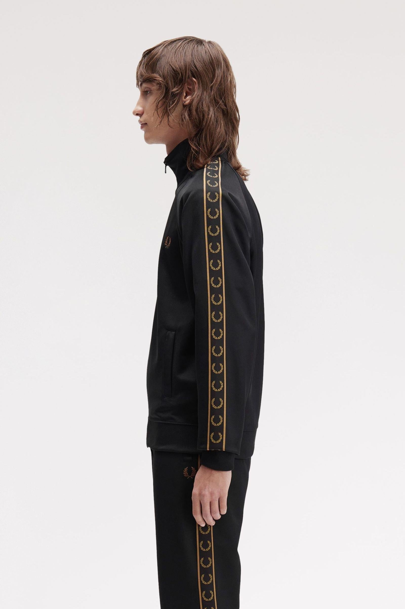 Fred Perry Fred Perry Erkek Omuzdan Kola Marka İşlemeli Huni Yaka S77 Ceket J5557-S77