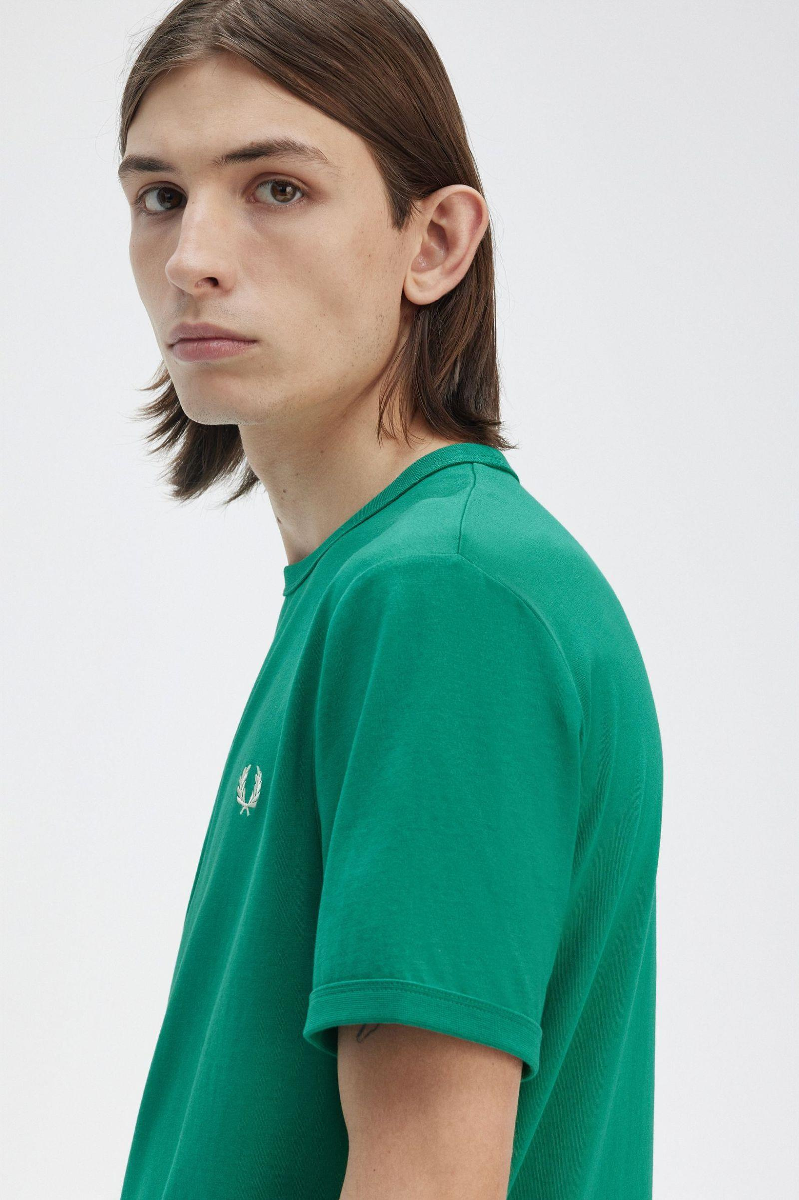 Fred Perry Fred Perry Erkek Pamuklu Jarse Kumaş Manşet ve Yuvarlak Yakalı Kısa Kollu Yeşil T-Shirt M3519-X87