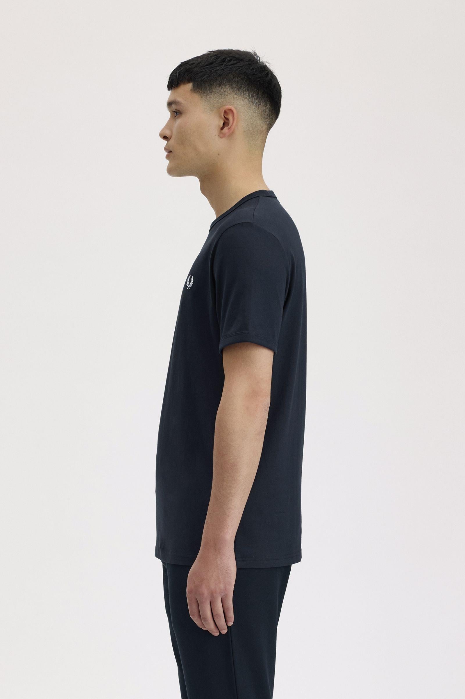Fred Perry Fred Perry Erkek Pamuklu Jarse Kumaş Manşet ve Yuvarlak Yakalı Kısa Kollu 608 T-Shirt M3519-608