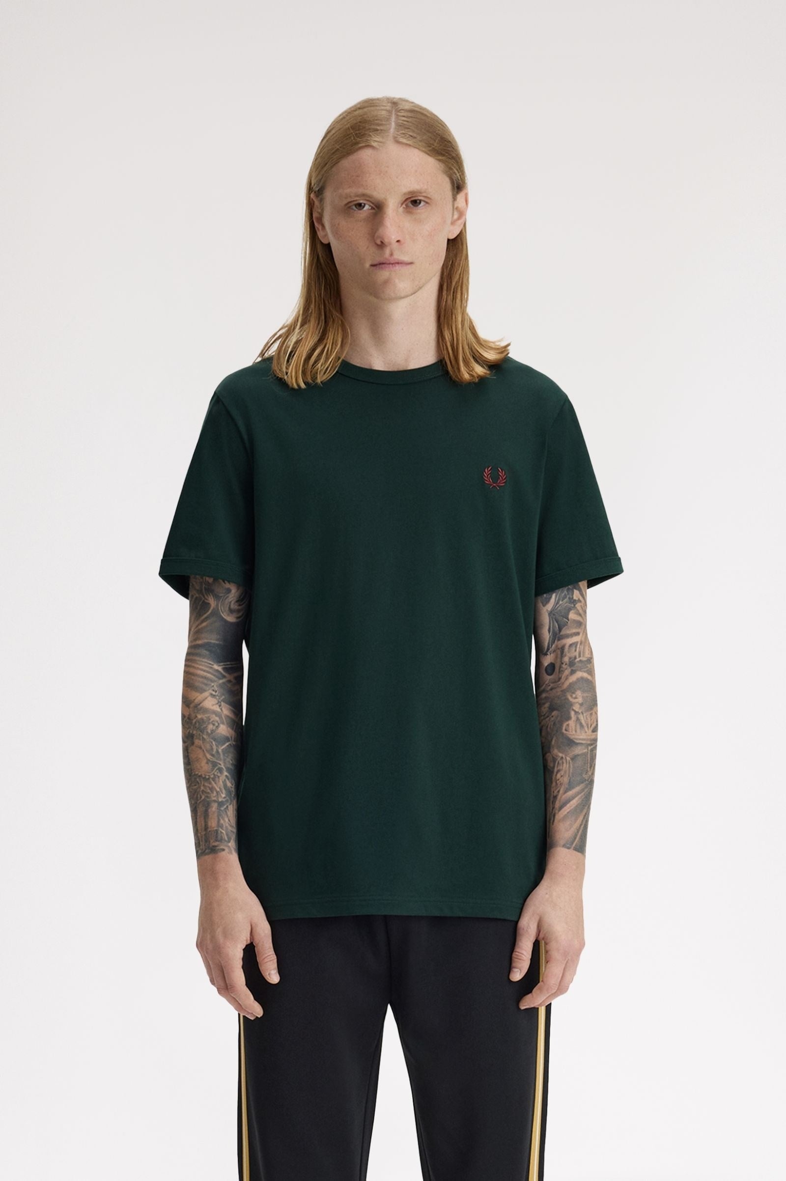 Fred Perry Fred Perry Erkek Pamuklu Jarse Kumaş Manşet ve Yuvarlak Yakalı Kısa Kollu Koyu Yeşil T-Shirt M3519-30A