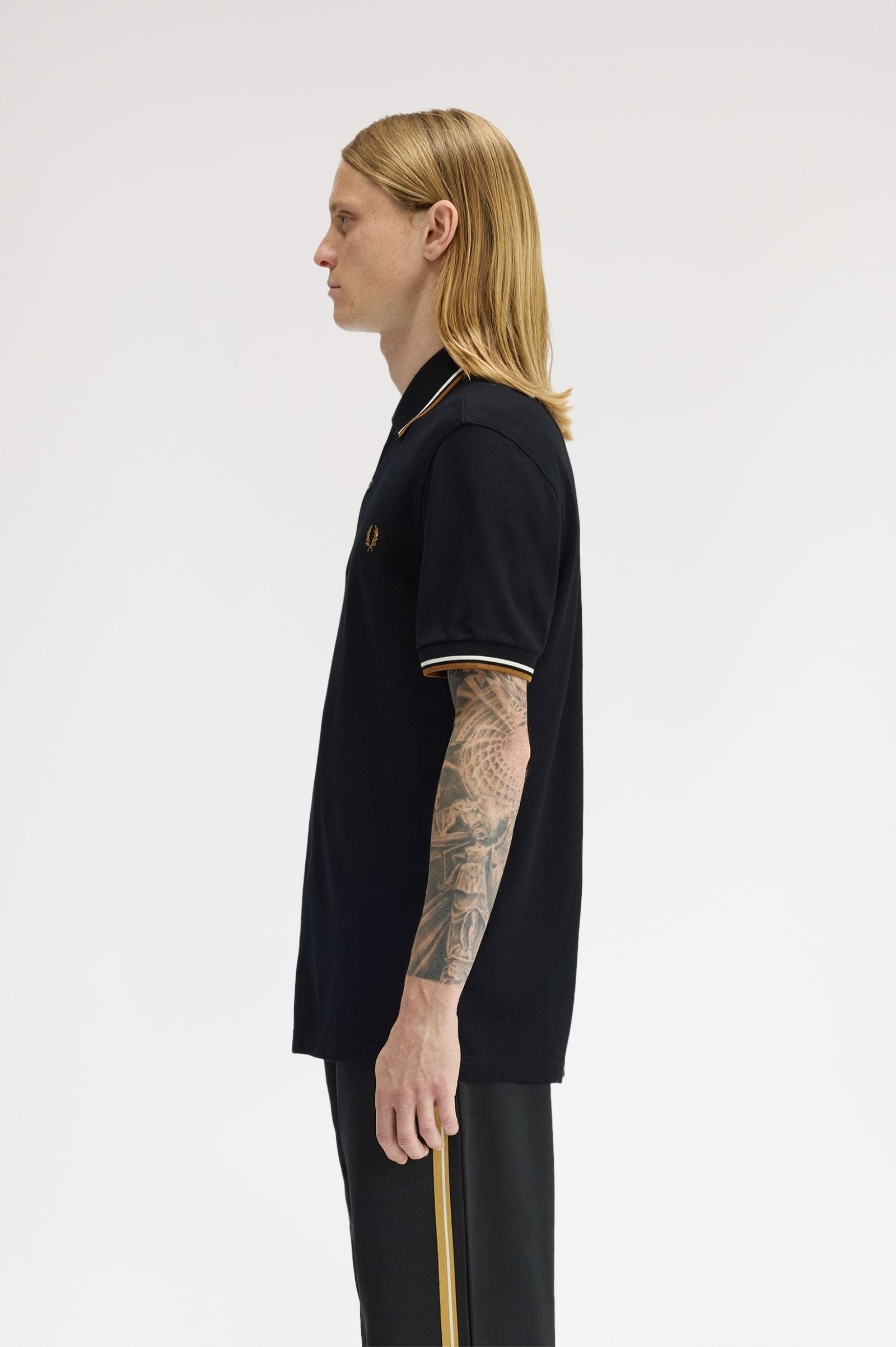 Fred Perry Fred Perry Erkek Regular Fit Yakası Çizgi Desenli Kısa Kollu Siyah Polo Yaka T-Shirt M3600P-P69