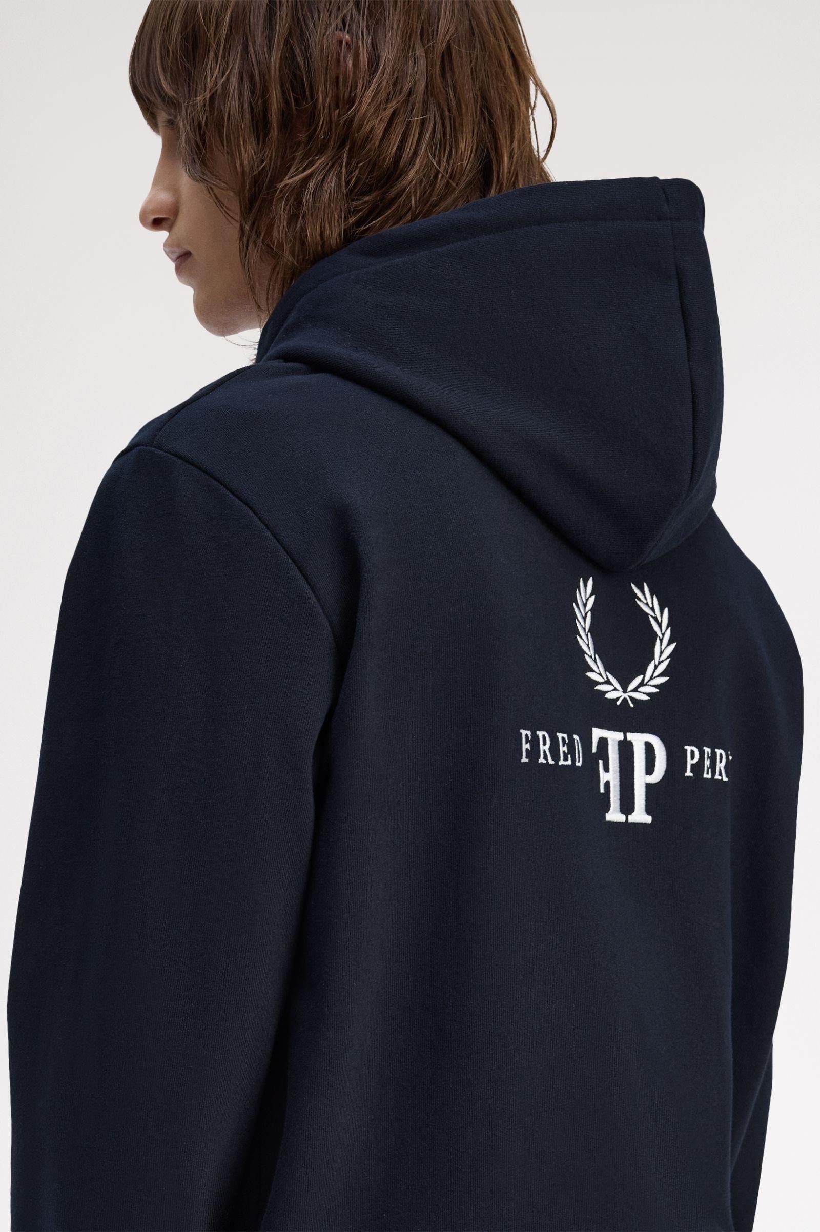 Fred Perry Fred Perry Erkek Regular Fit Kapüşonlu Logo İşlemeli %100 Pamuklu Uzun Kollu Lacivert Sweatshirt M1758-795