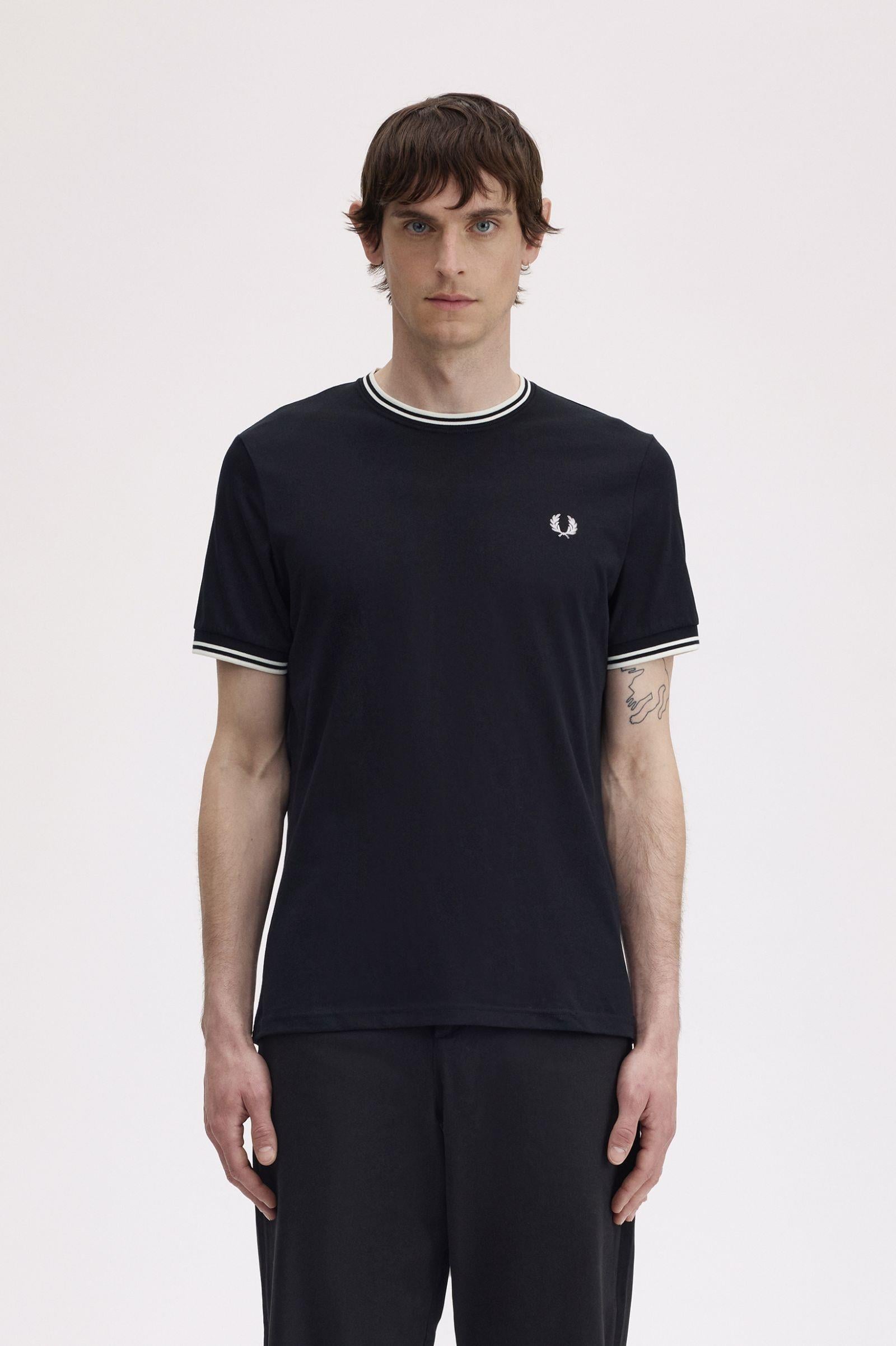 Fred Perry Fred Perry Erkek Regular Fit Kısa Kollu Şerit Detaylı 102 T-Shirt M1588-102