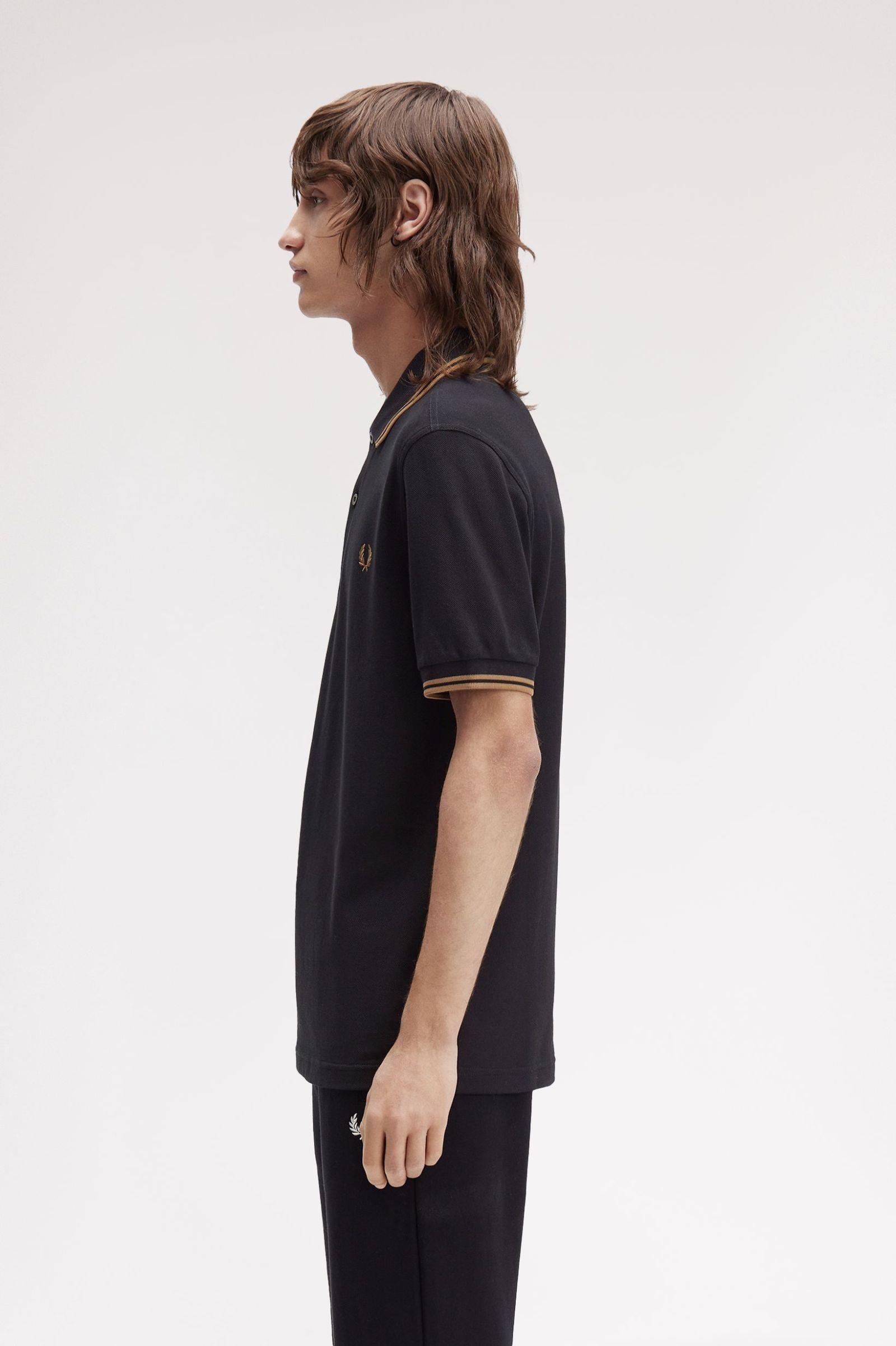 Fred Perry Fred Perry Erkek Regular Fit Yakası ve Kolları Çizgi Detaylı %100 Pamuklu Kısa Kollu S77 Polo Yaka T-Shirt M3600-S77