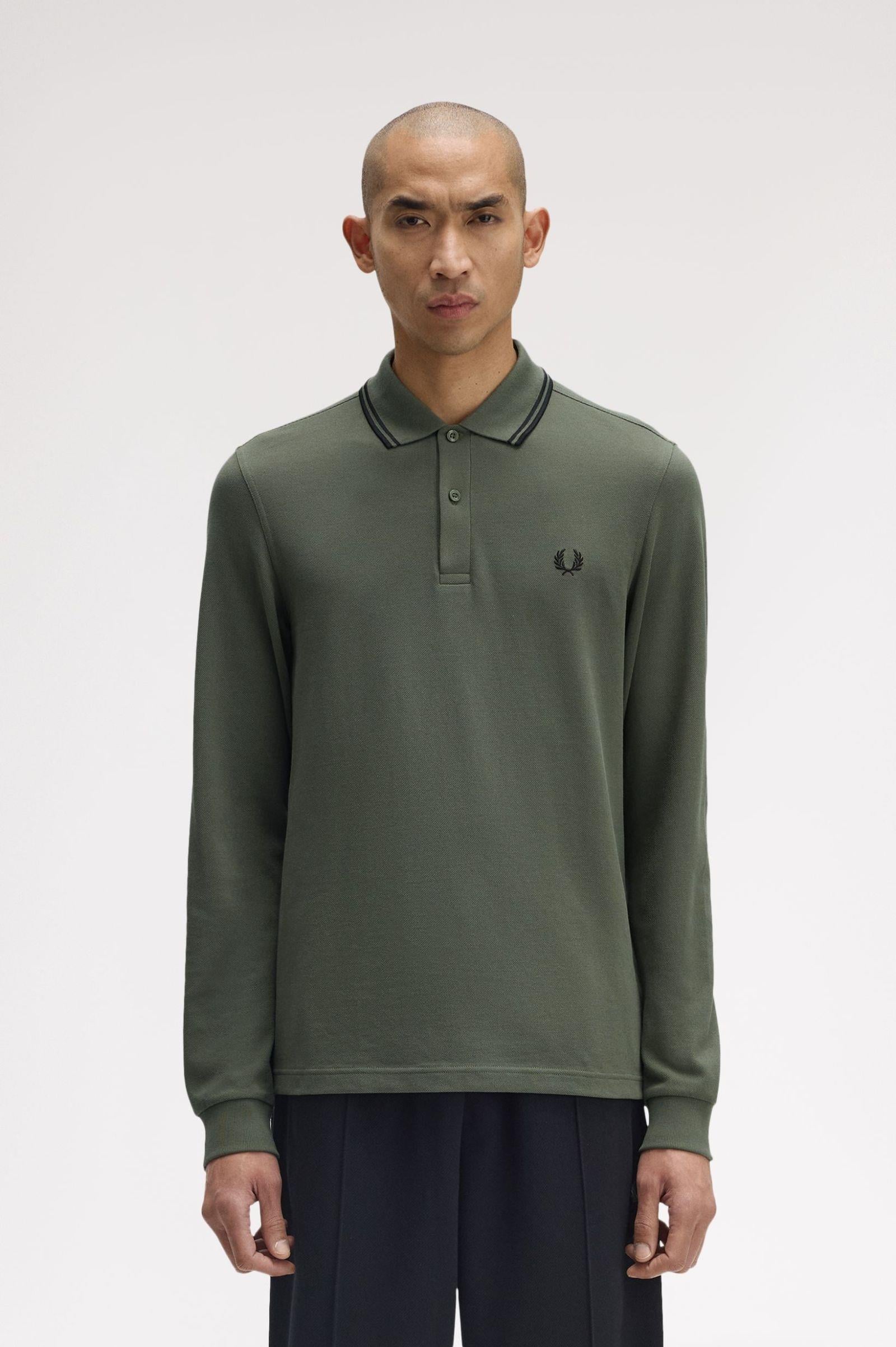 Fred Perry Fred Perry Erkek Regular Fit %100 Pamuklu Yakası Çizgi Detaylı Uzun Kollu Z50 Gömlek M3636-Z50
