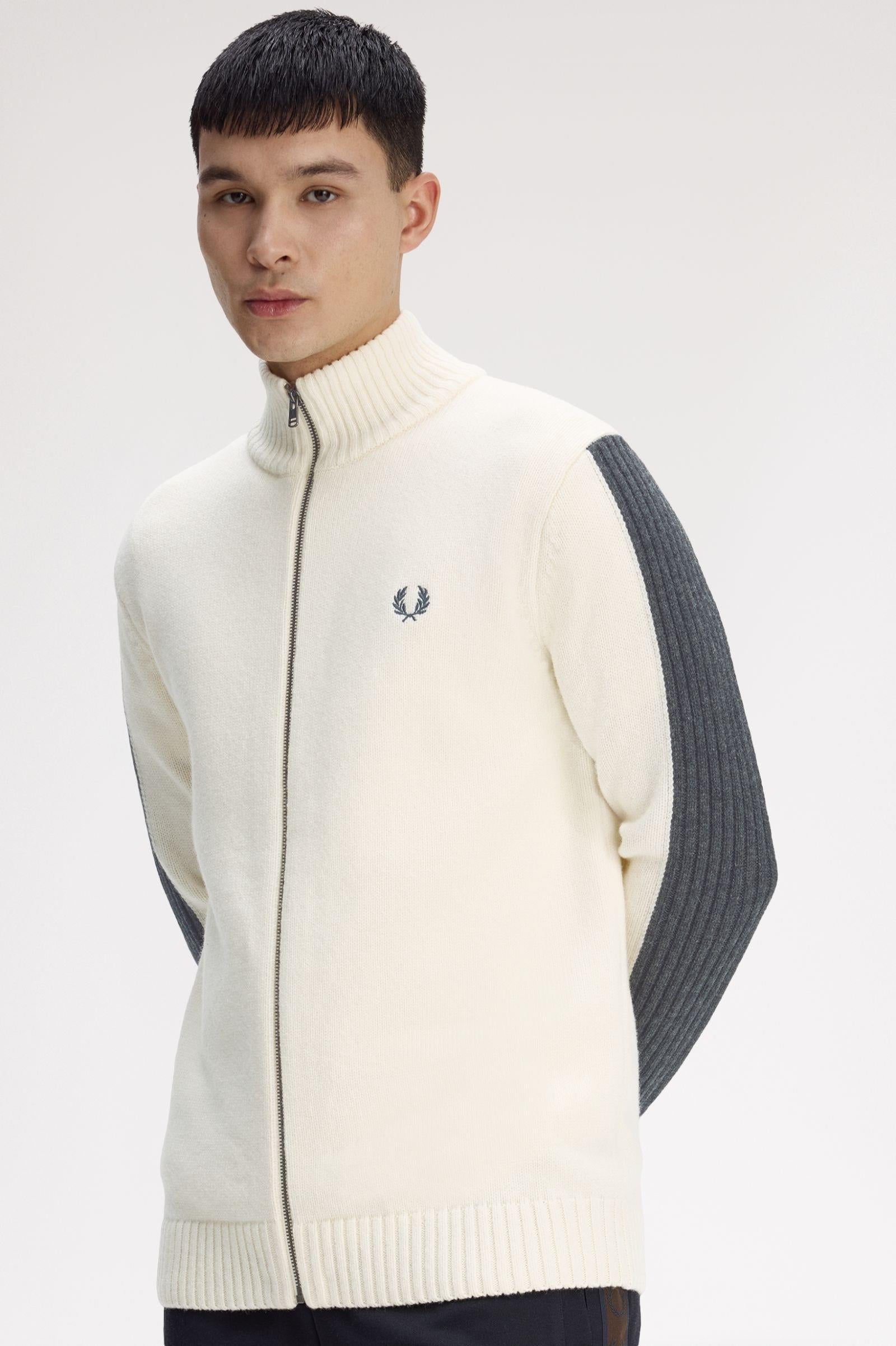 Fred Perry Fred Perry Erkek Uzun Kol Dik Yaka Fermuar Kapama Beyaz Hırka K1546-560