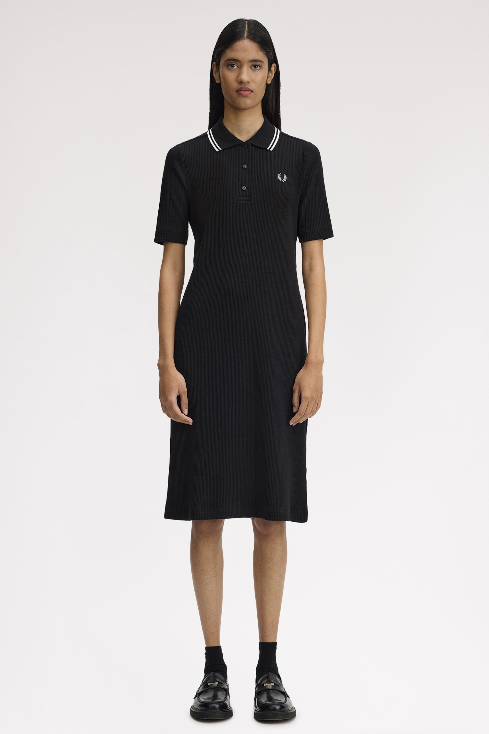 Fred Perry Fred Perry Kadın Normal Kesim Fitilli Jarse Kumaş Kısa Kollu Siyah Elbise D2176-102