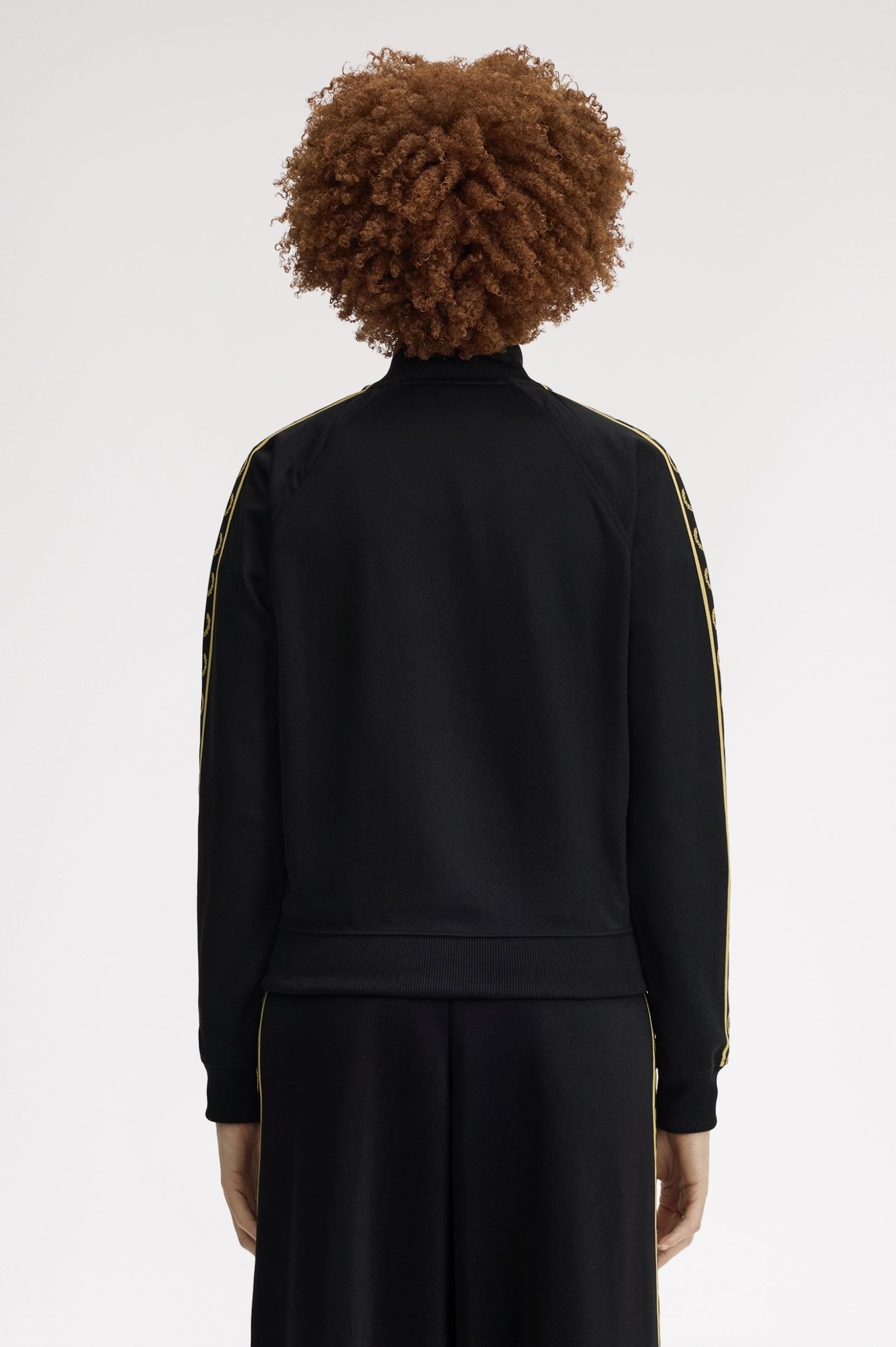 Fred Perry Fred Perry Kadın Omuzları Logo Detaylı Şerit Çizgili Dik Yakalı Uzun Kollu Siyah Ceket J4131-90A