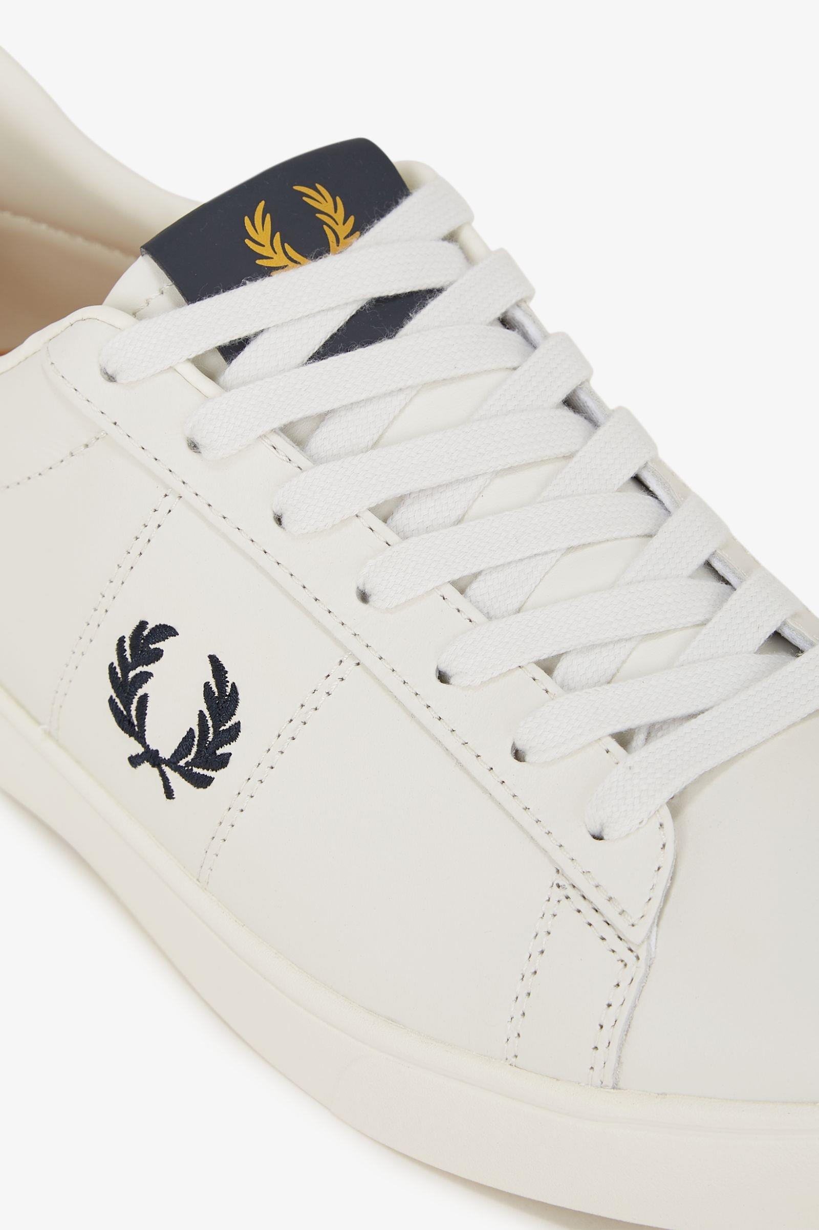 Fred Perry Fred Perry Unısex Düşük Bilekli Rahat Taban Logo İşlemeli Deri Beyaz Sneaker B4334-254