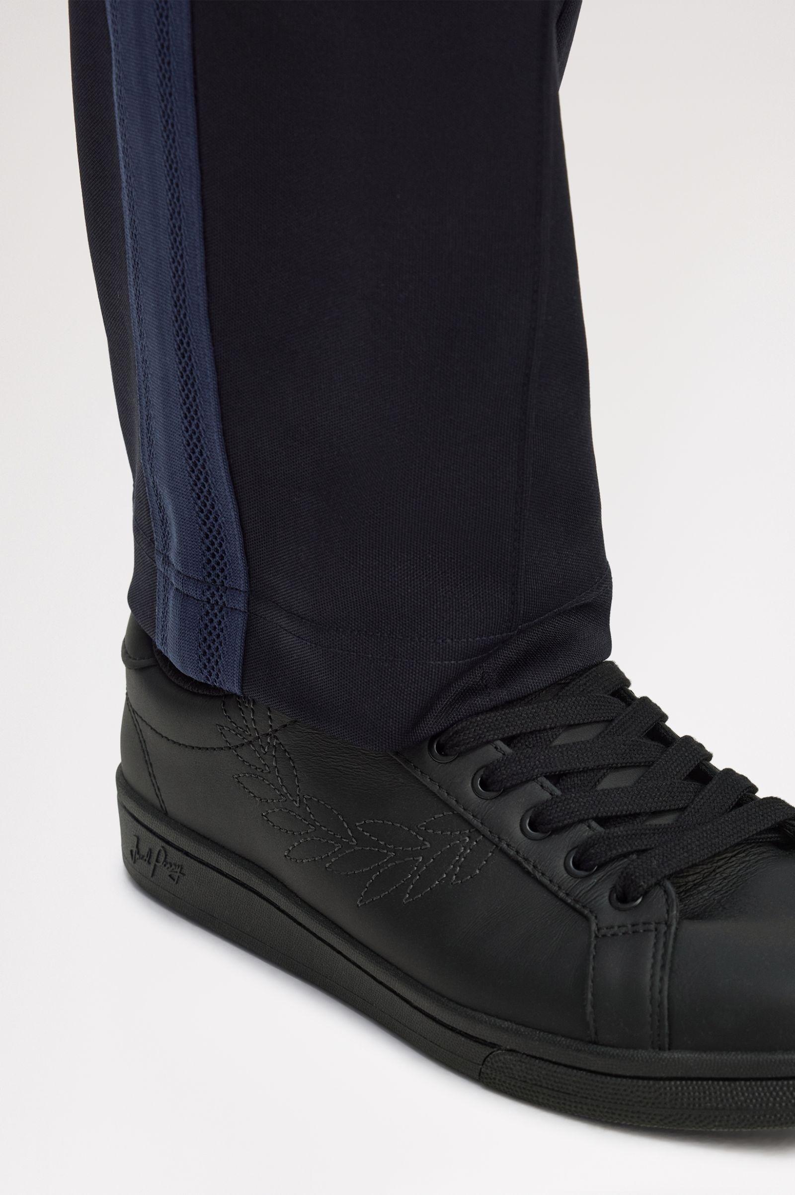 Fred Perry Fred Perry Unısex Rahat Taban Bağcıklı Deri Düz Taban Siyah Sneaker B1314-102