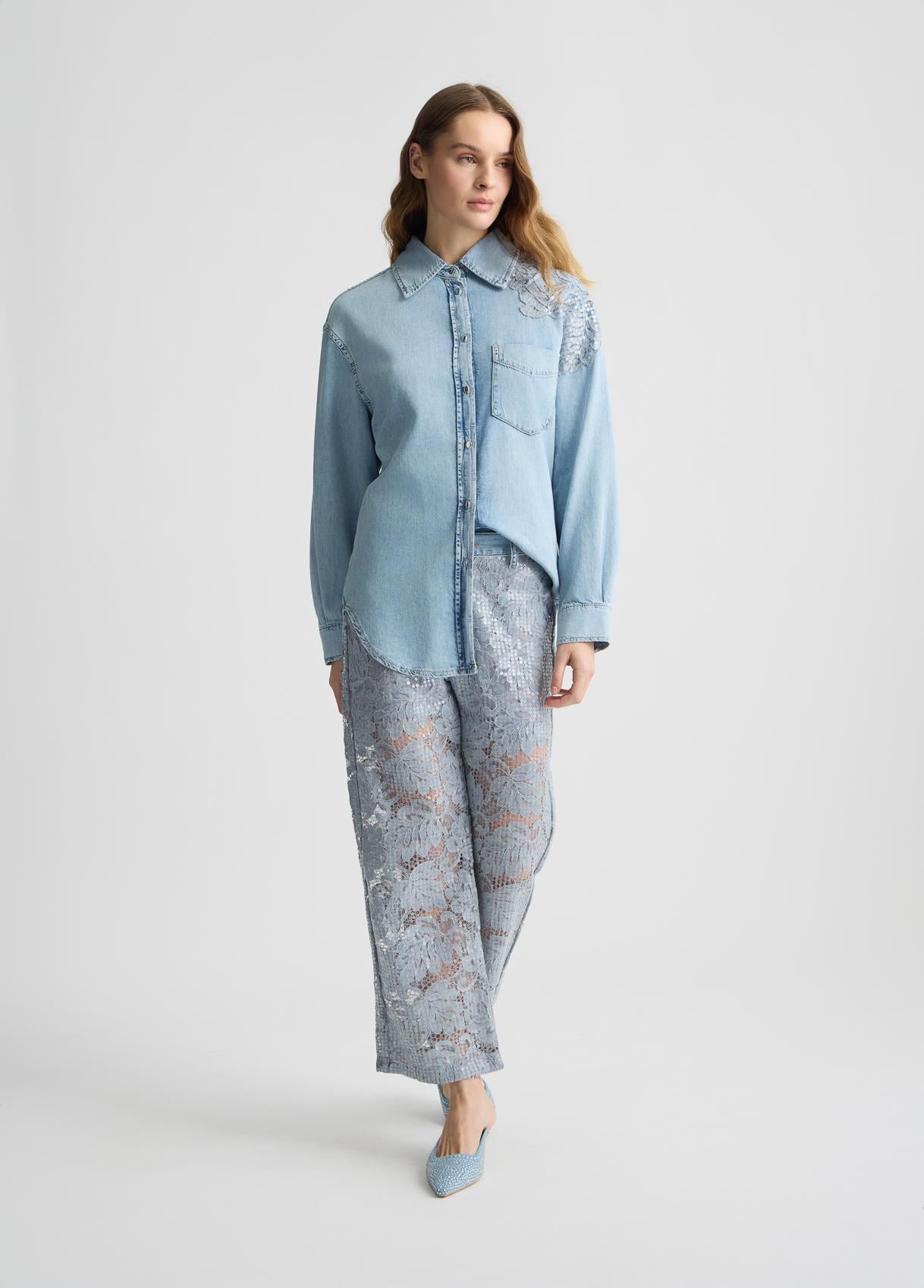 LIU JO Lıu Jo Kadın Gömlek Yaka Omuz Kısmı Taş İşlemeli Uzun Kol Denim Kumaş Lacivert Gömlek UA5128D4851-78826