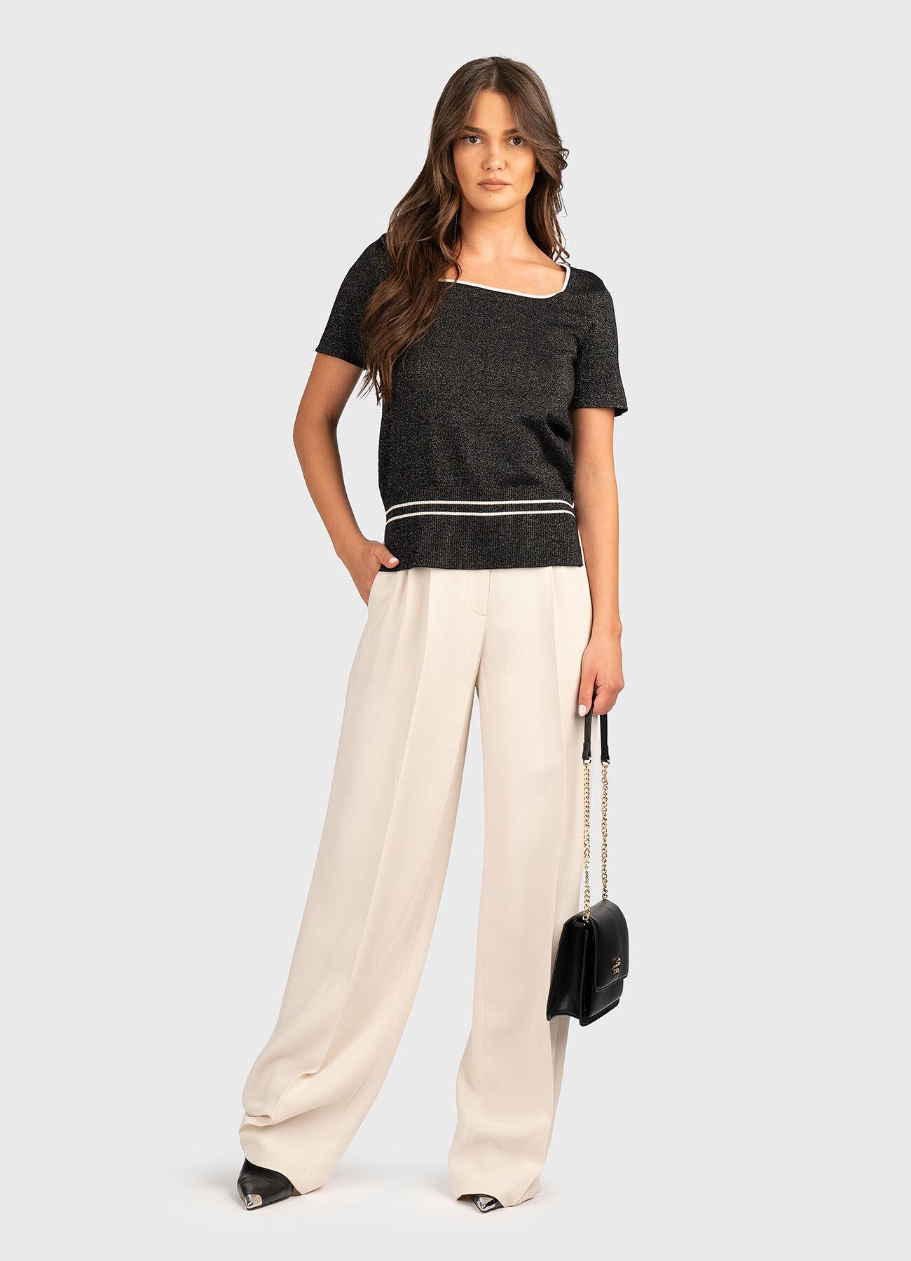 Liu Jo Lıu Jo Kadın Regular Fit Kare Yaka Kısa Kollu Siyah T-Shirt TF5025MS49I-A4345