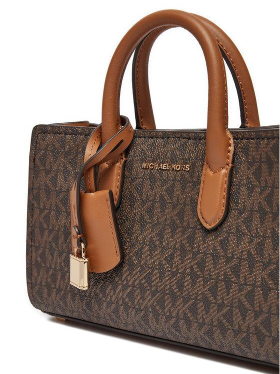 Michael Kors Michael Kors Kadın Deri MK Yazı Tokalı Fermuar Kapama Kahverengi Omuz Çantası 32F4GETC0B-BRNACORN